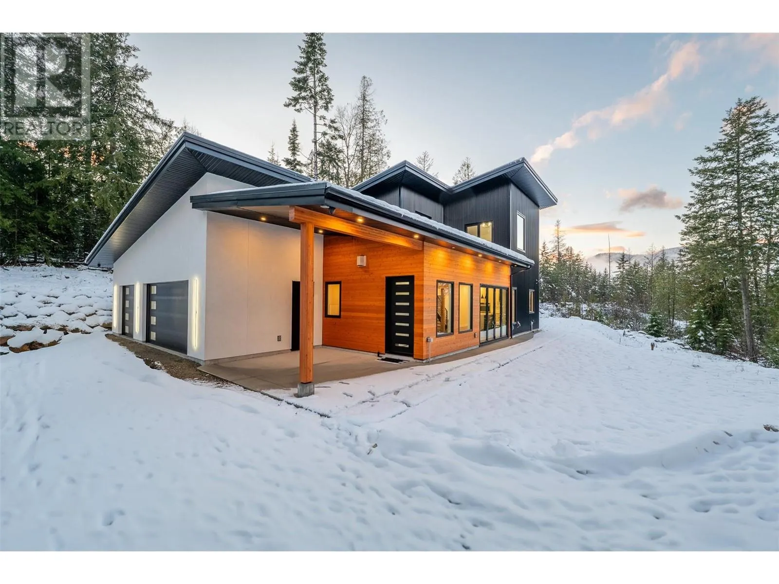 1350 Kai Road
