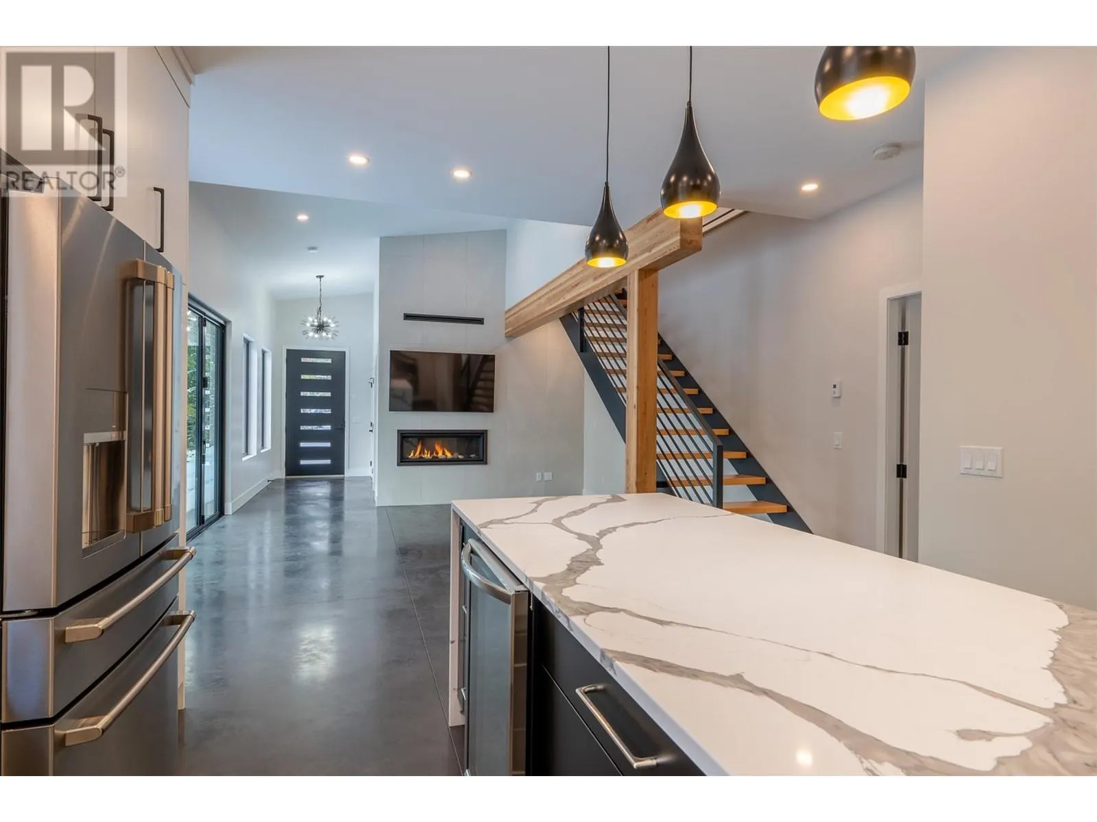 1350 Kai Road