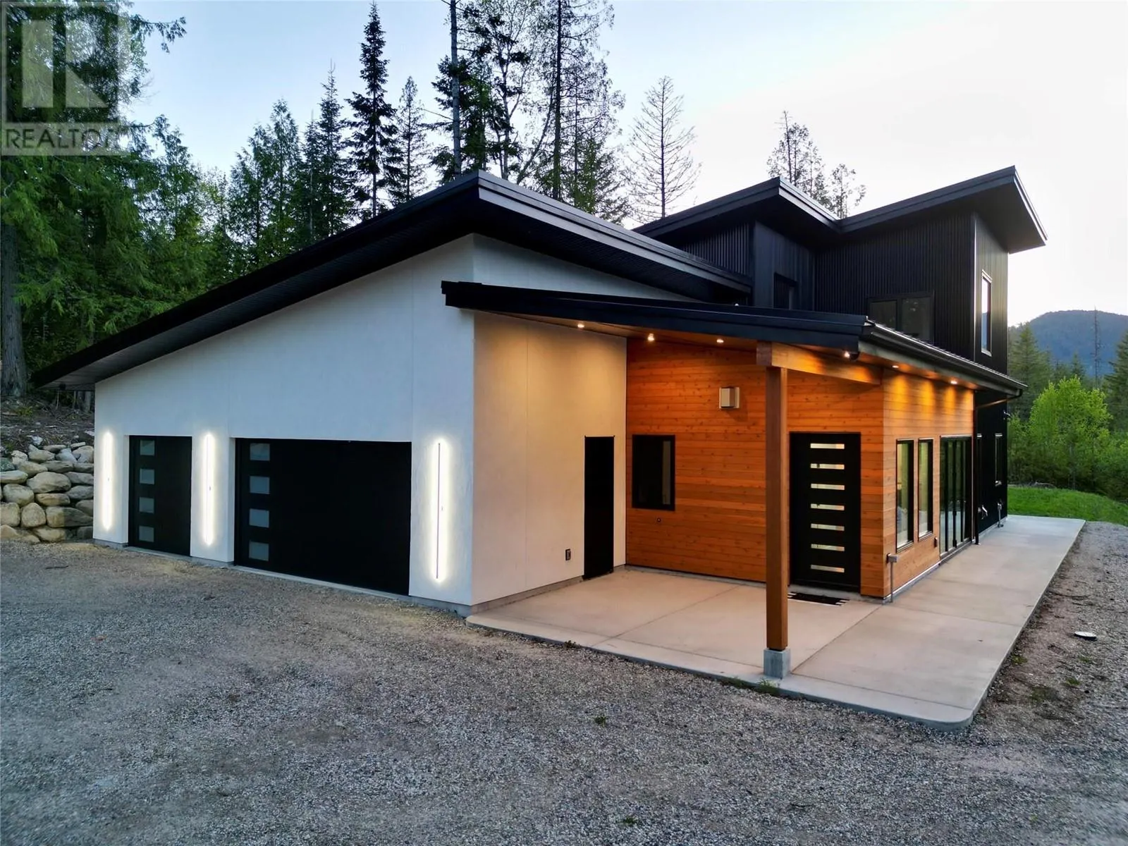 1350 Kai Road