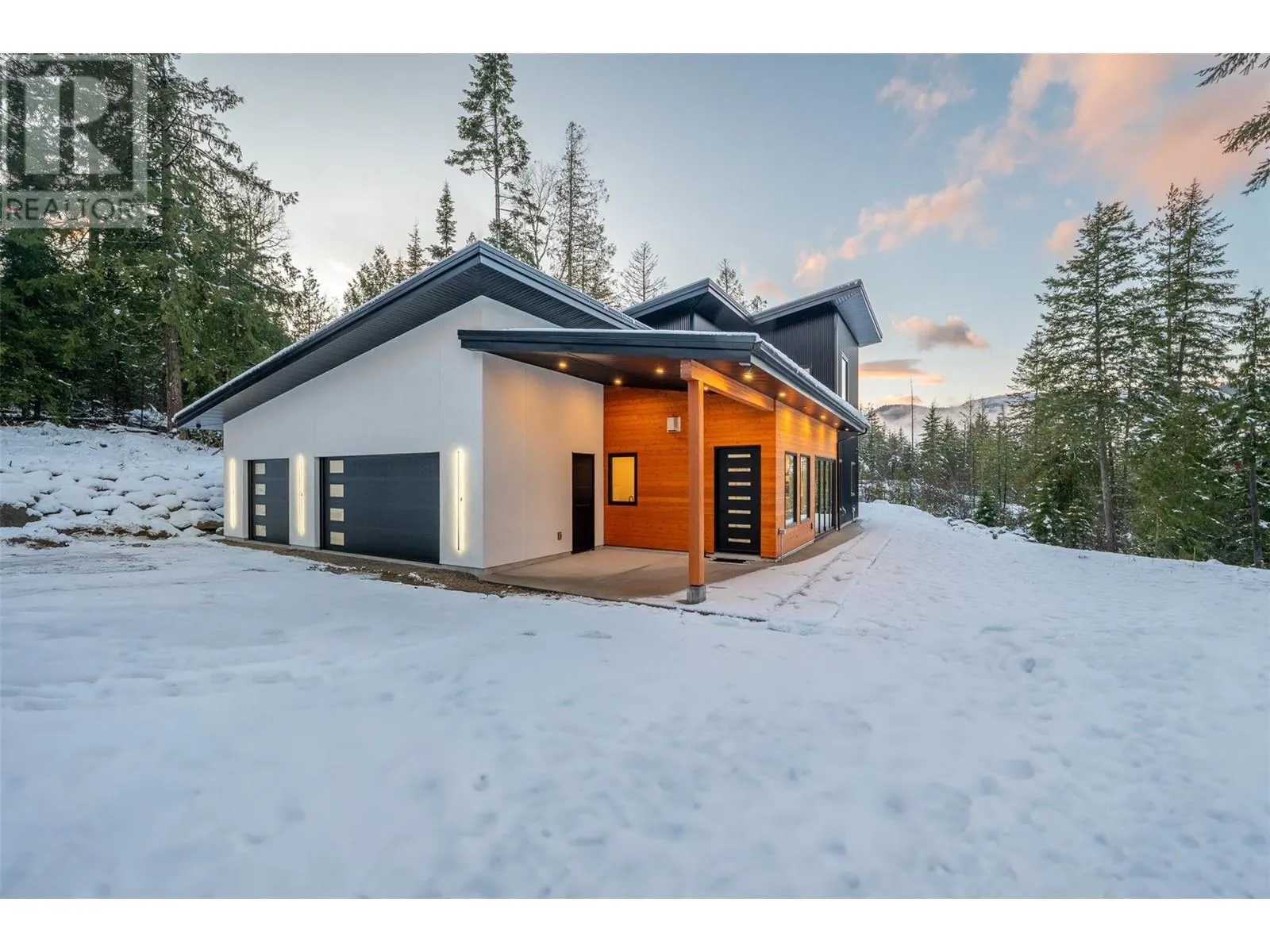 1350 Kai Road