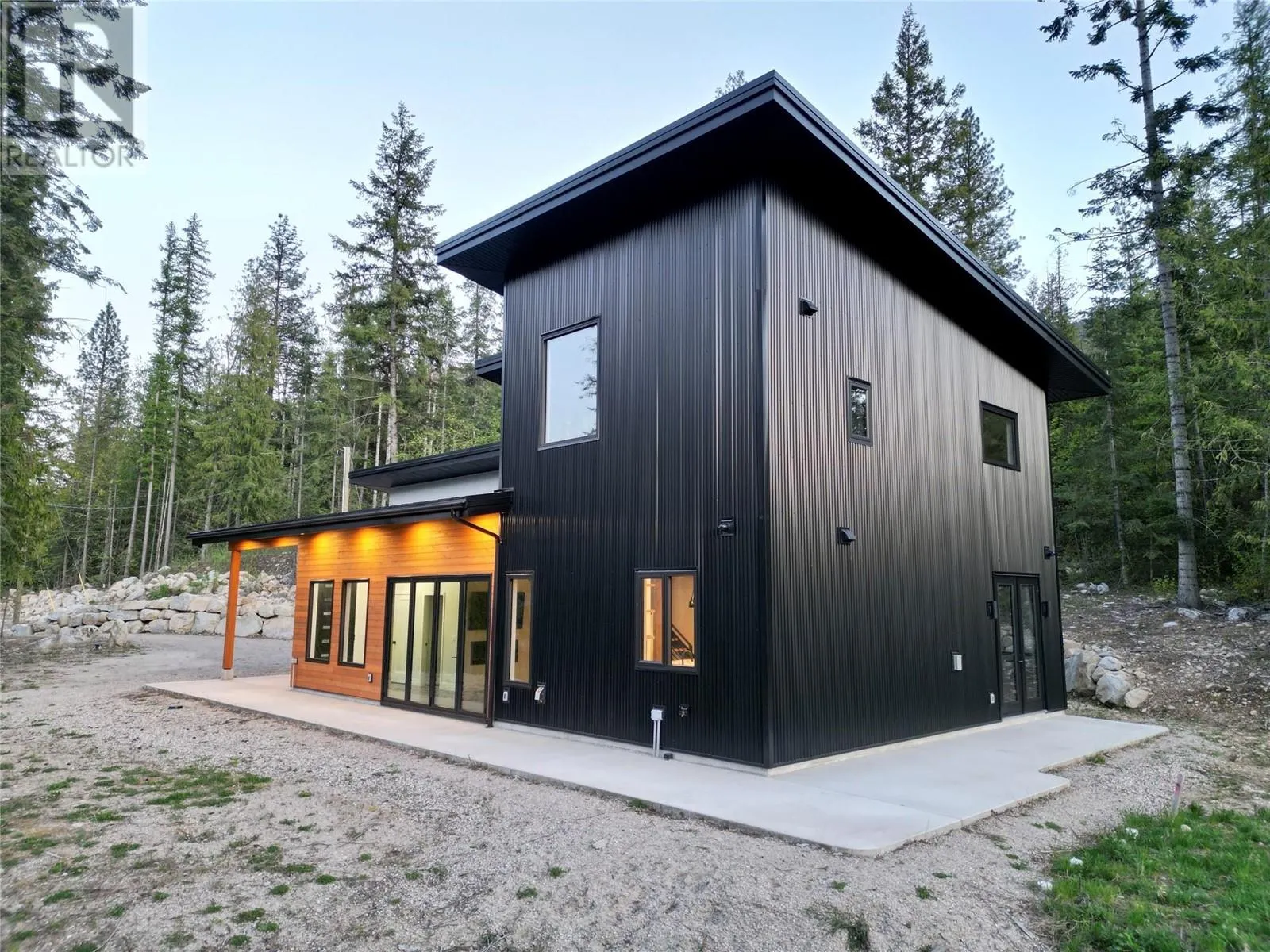 1350 Kai Road