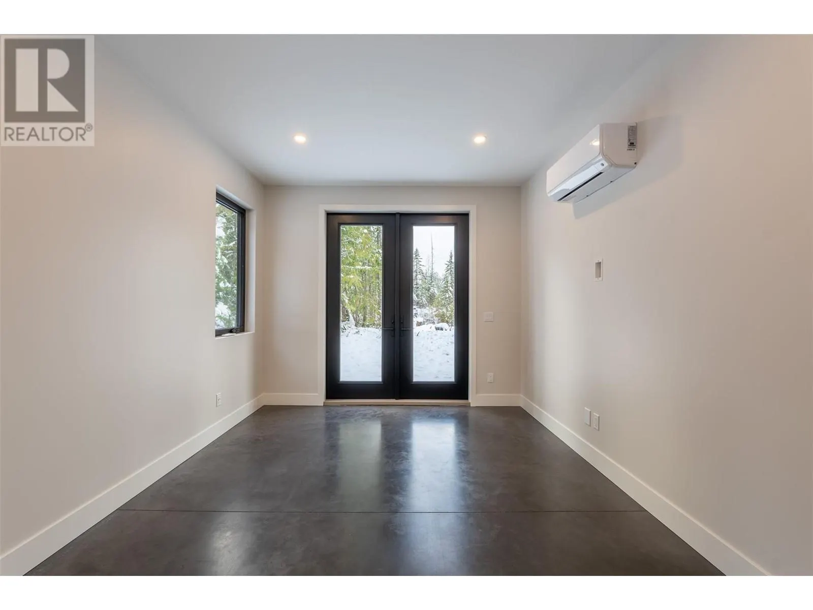 1350 Kai Road