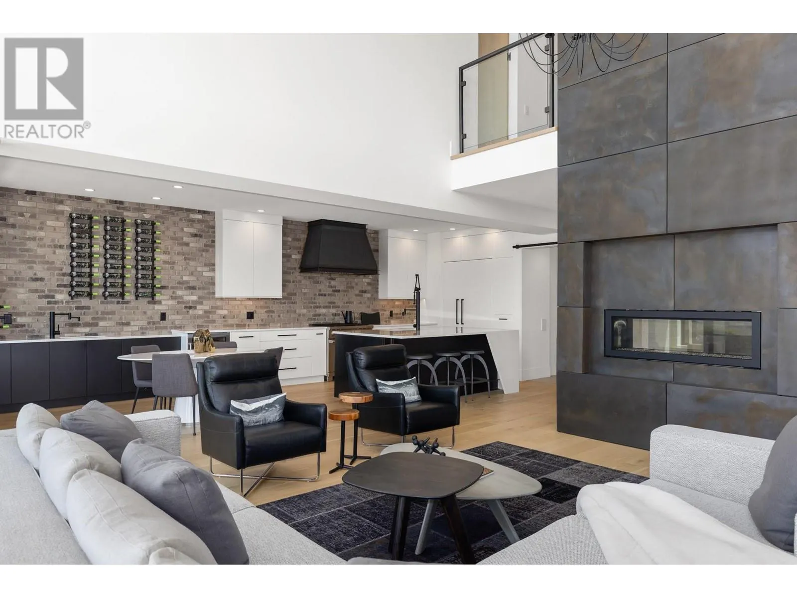 1462 Rocky Point Drive