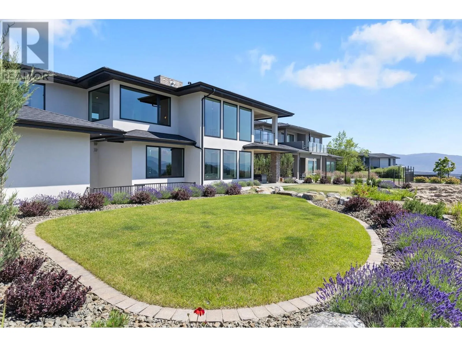 1462 Rocky Point Drive