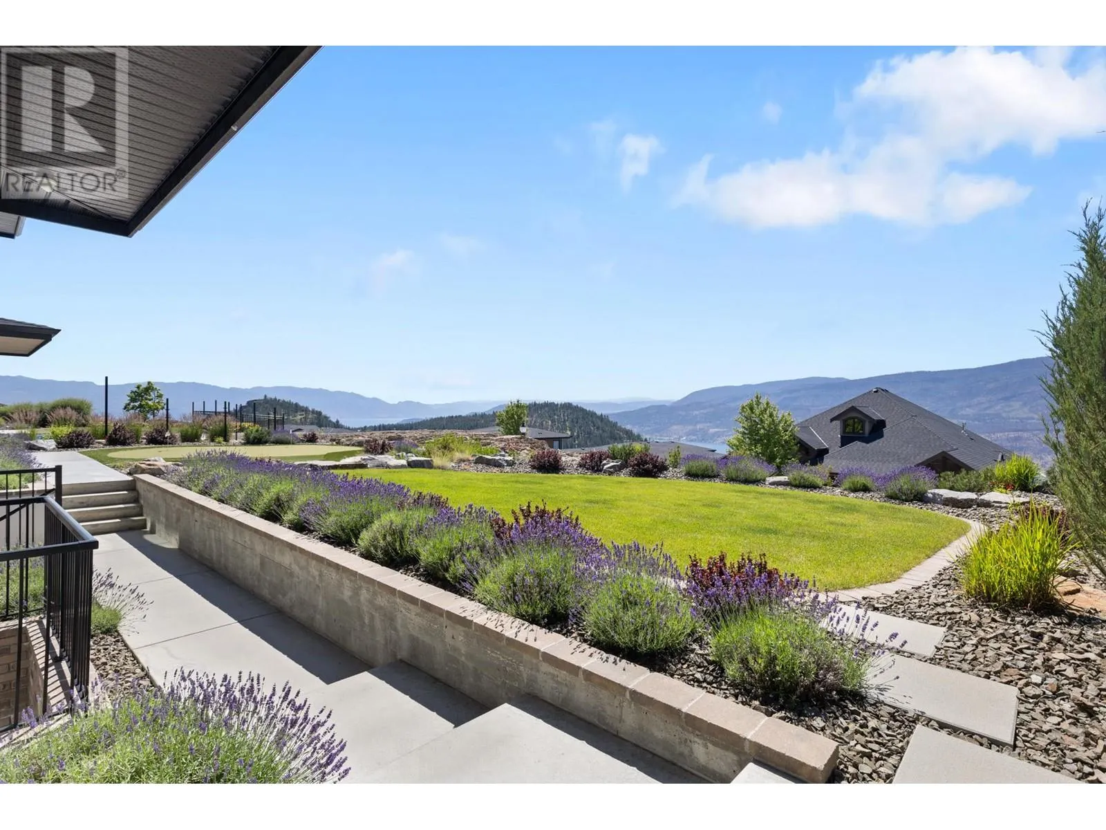 1462 Rocky Point Drive