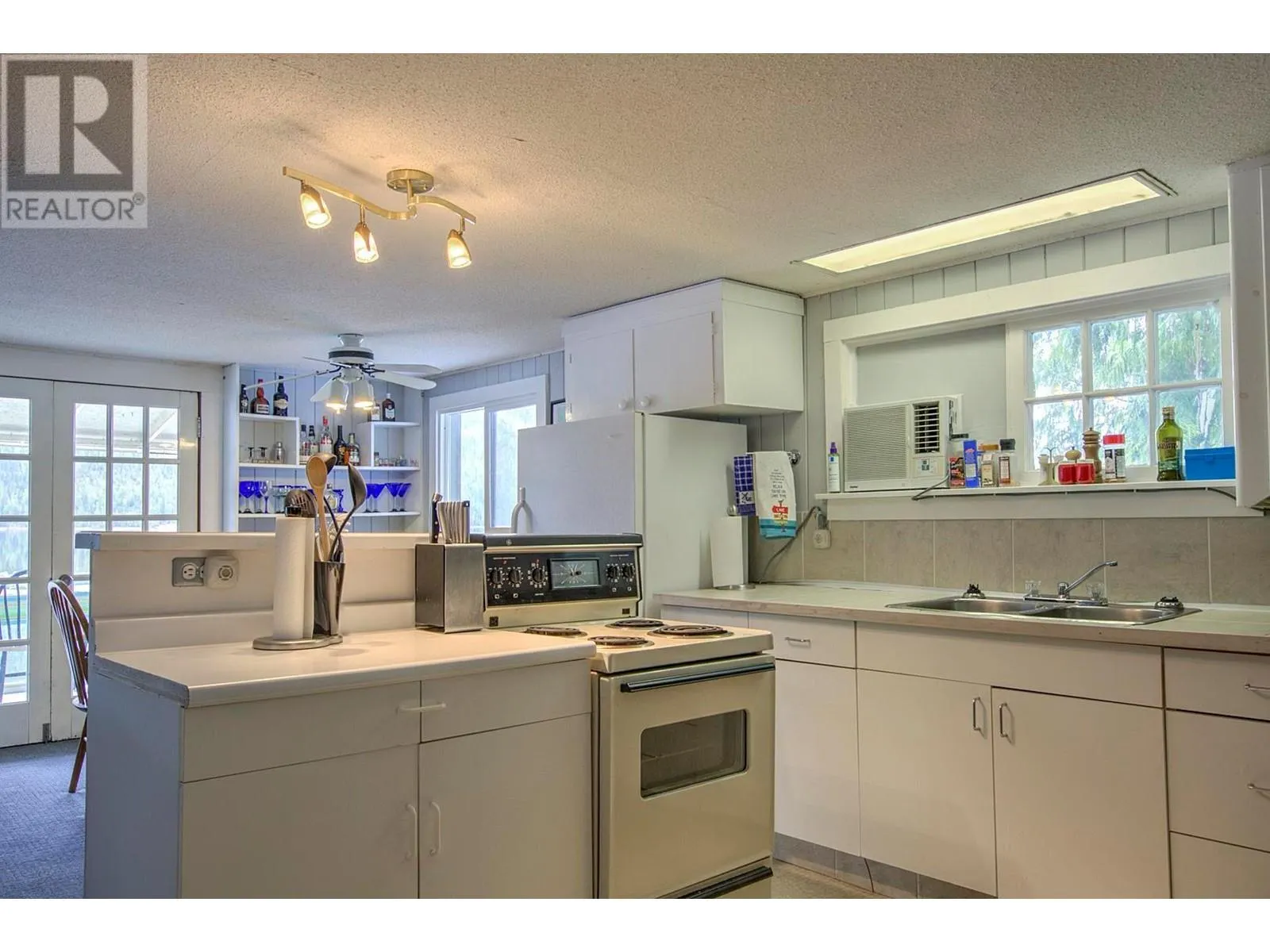 3602 Mabel Lake Road Unit# 5