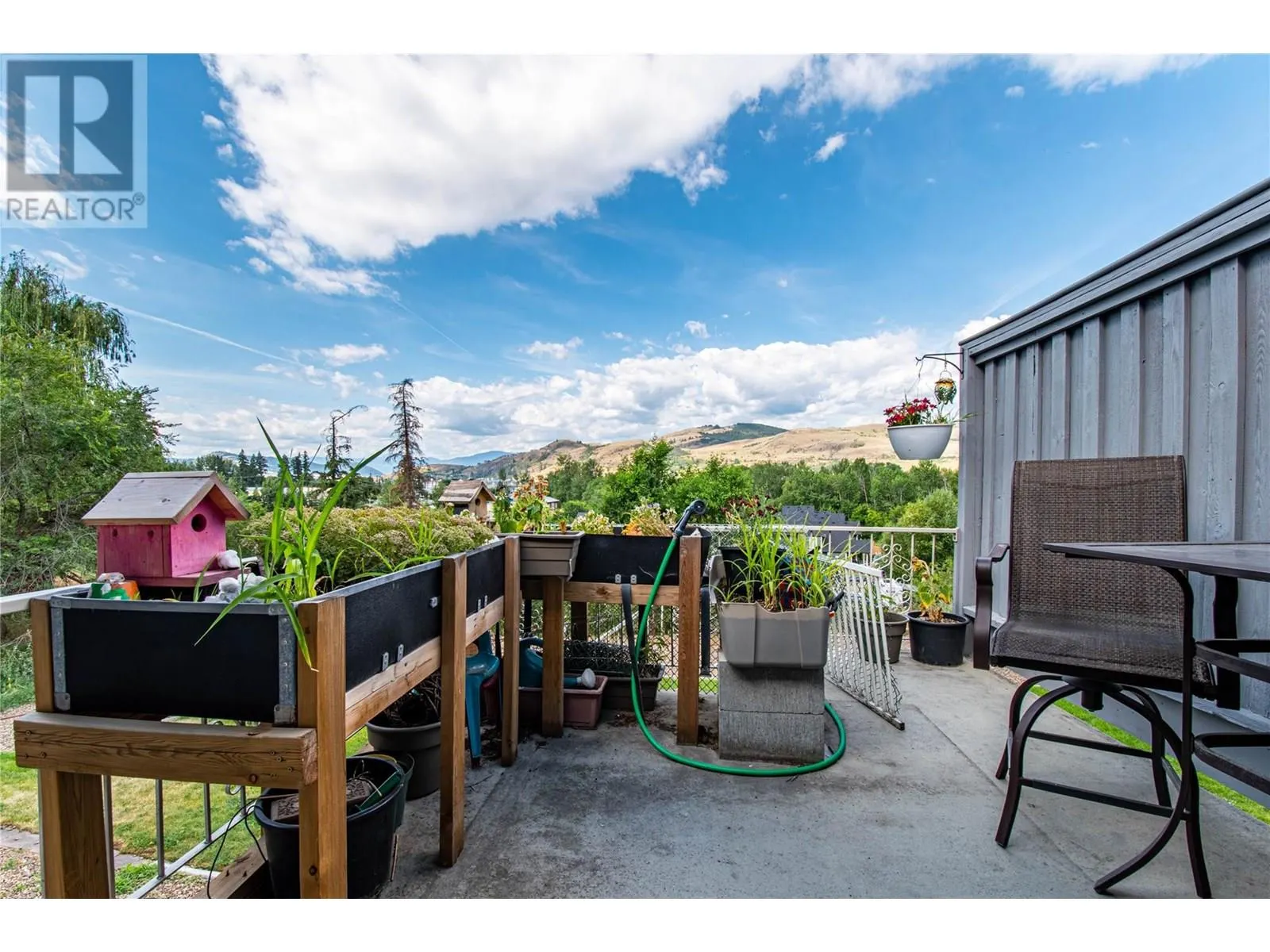 4904 Pleasant Valley Road