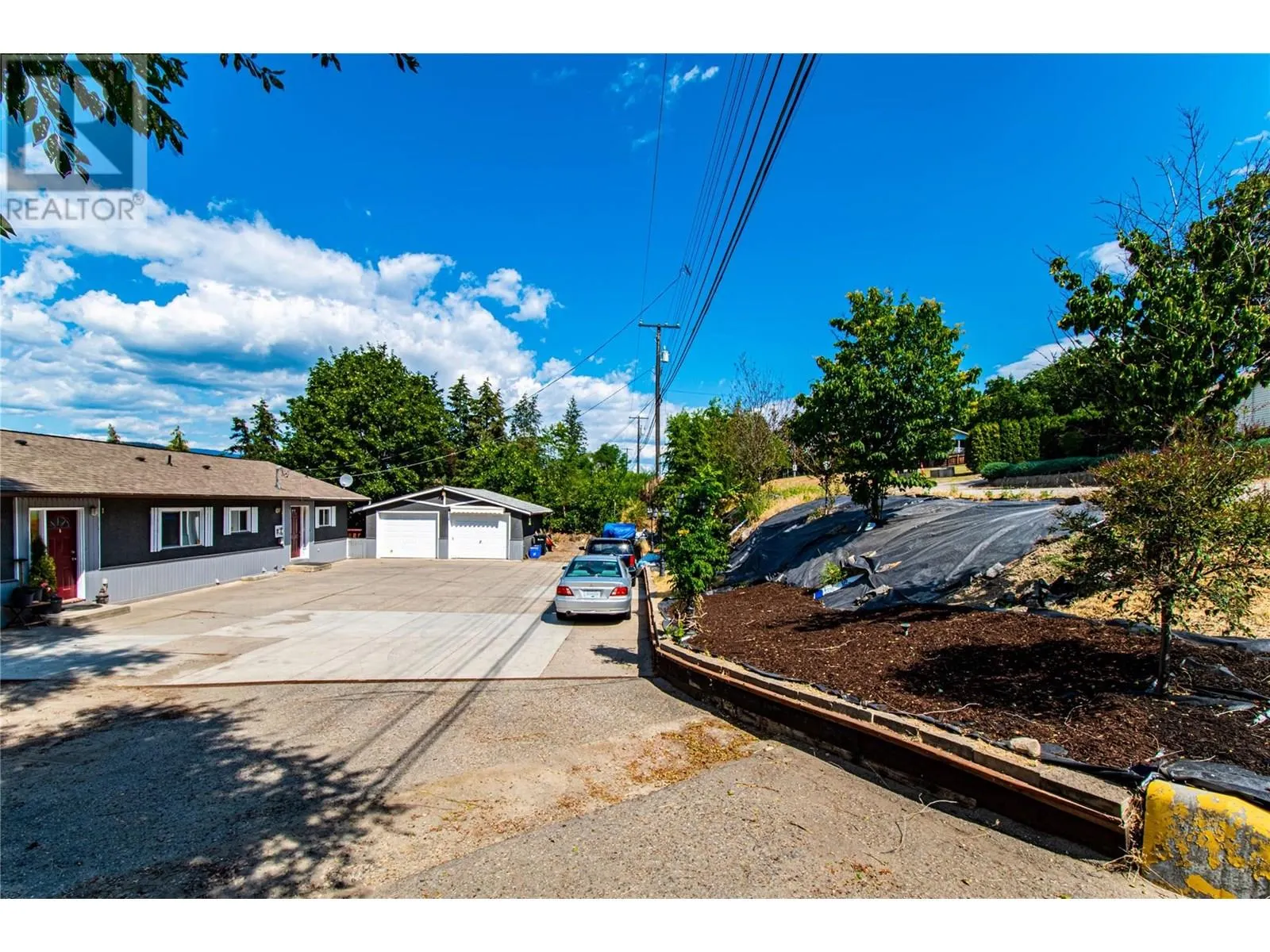 4904 Pleasant Valley Road