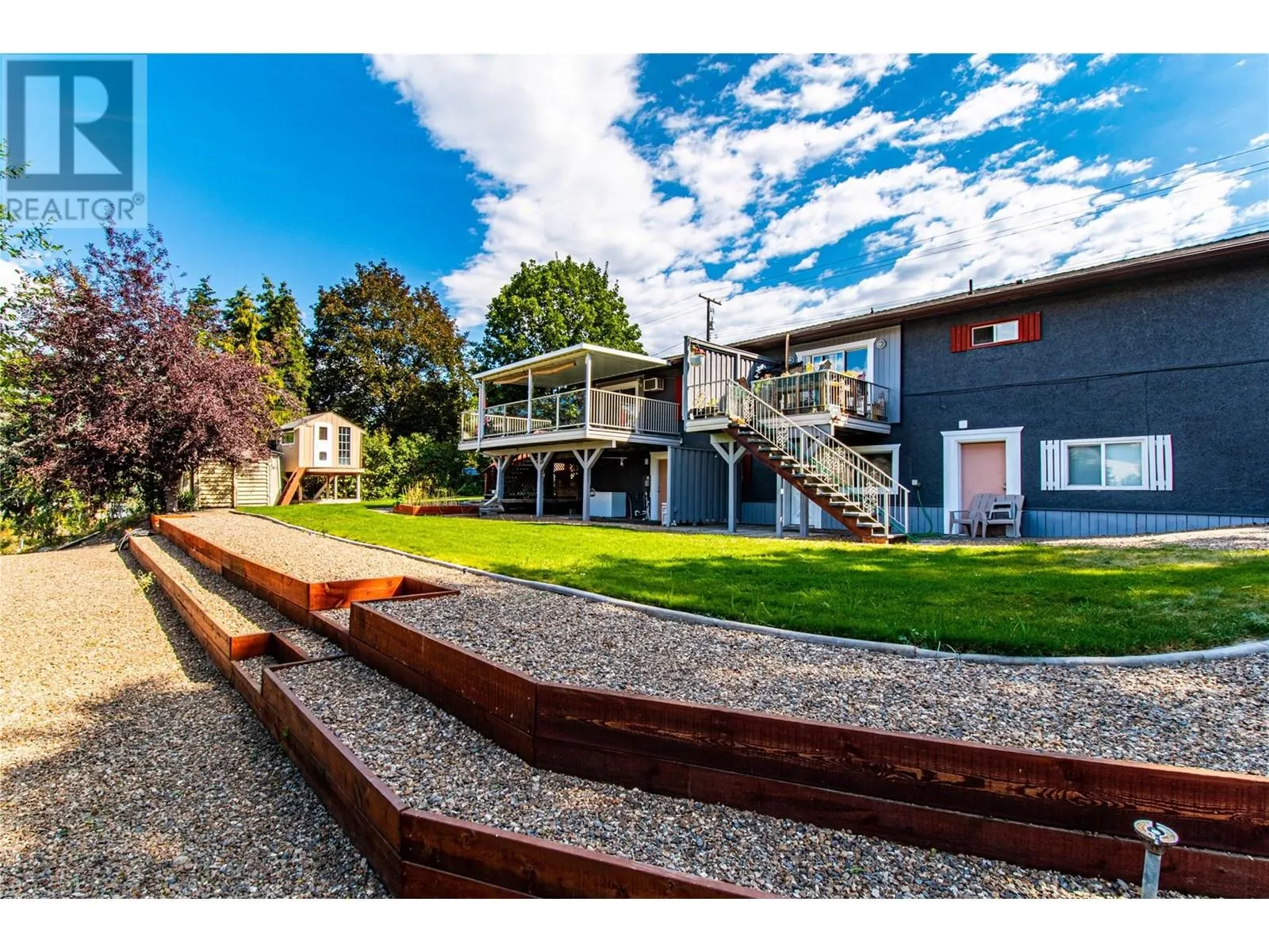 4904 Pleasant Valley Road