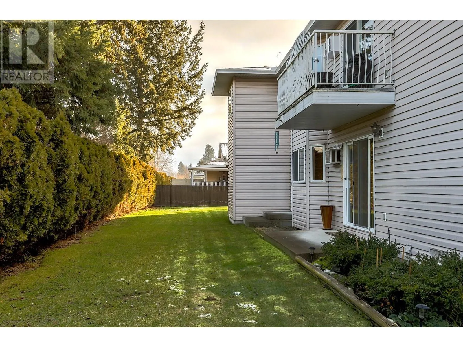 211 Kildonan Avenue Unit# 107