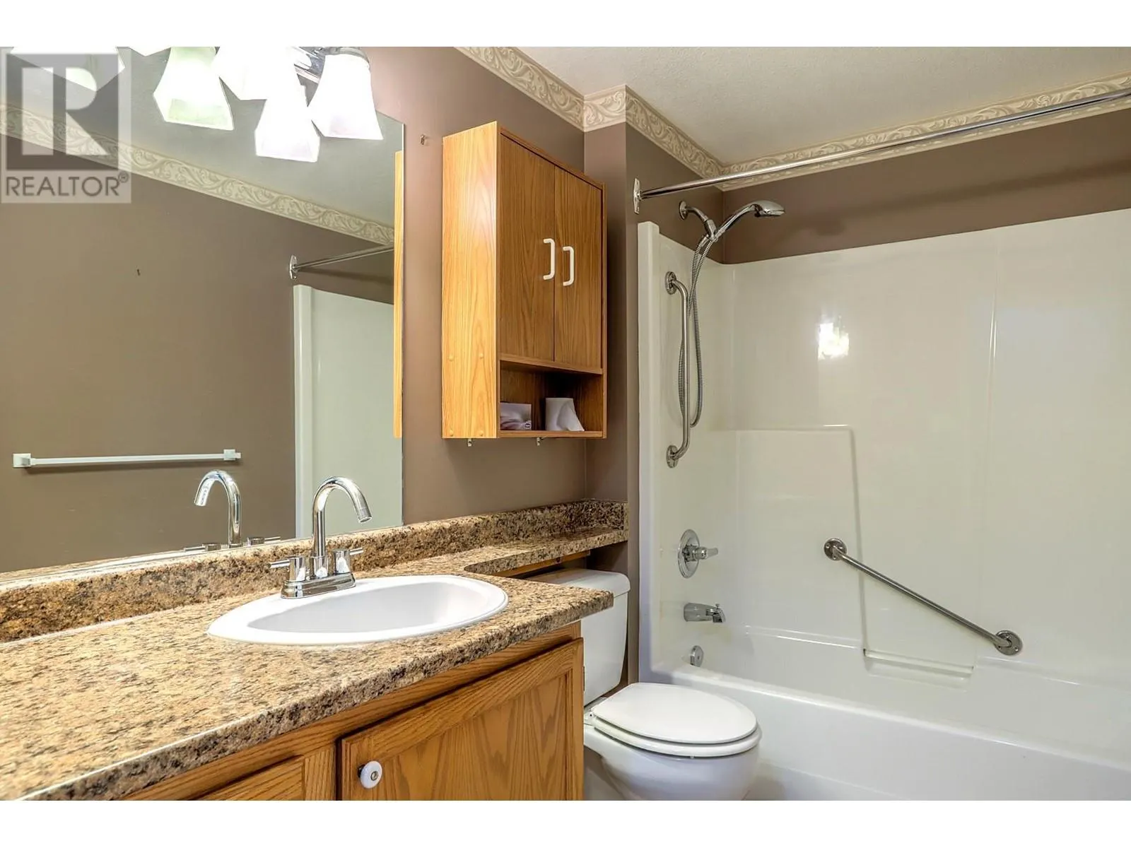 211 Kildonan Avenue Unit# 107