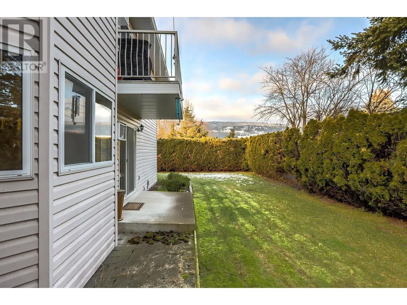 211 Kildonan Avenue Unit# 107