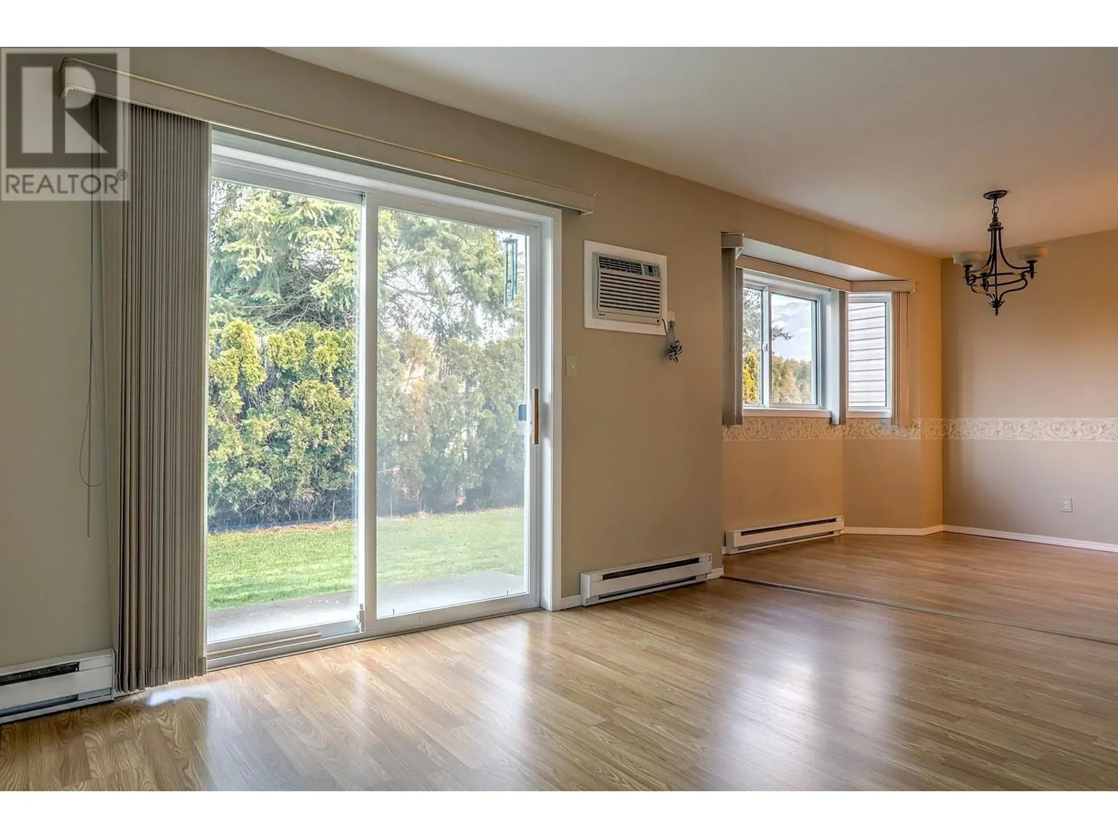 211 Kildonan Avenue Unit# 107