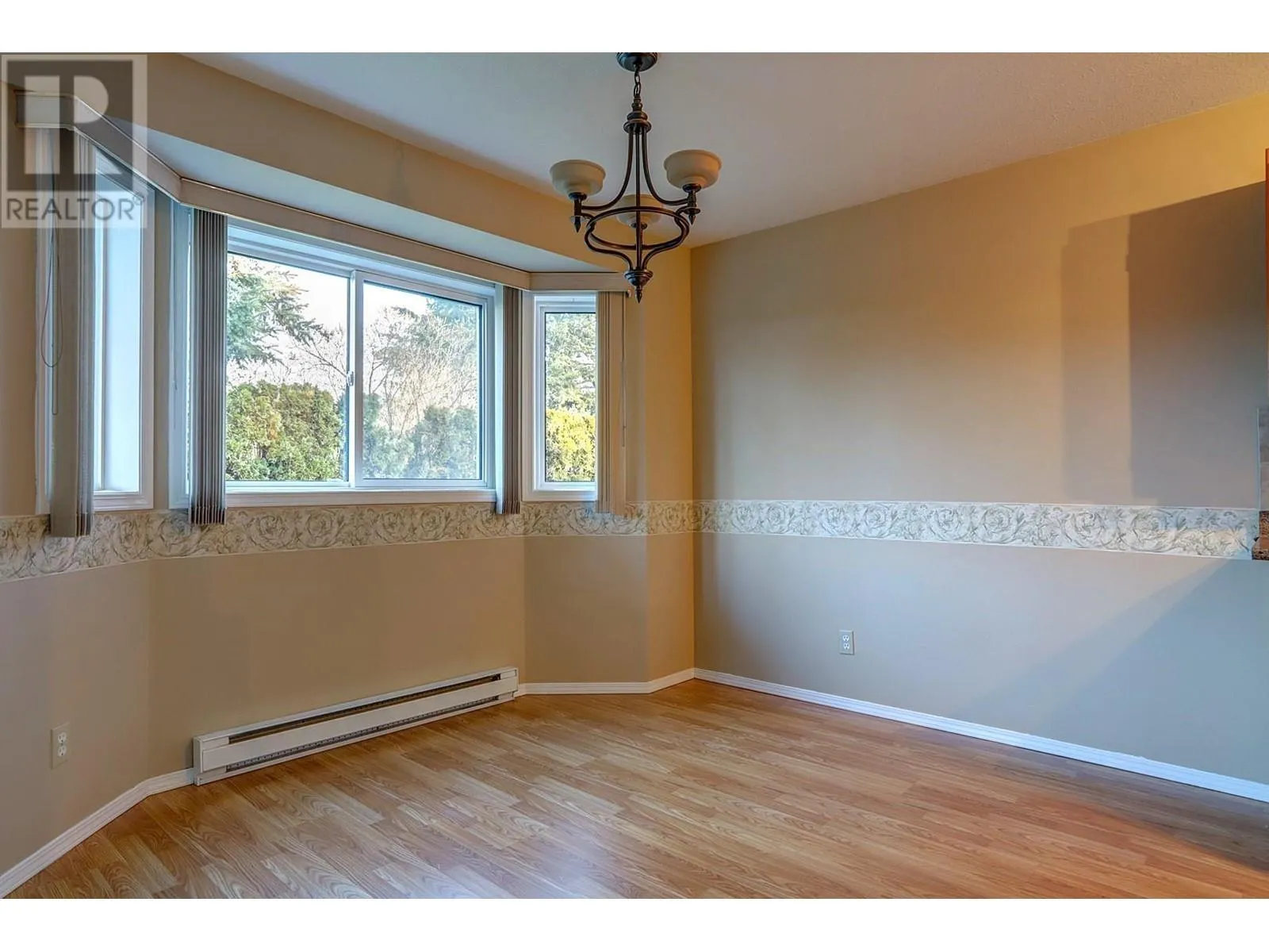 211 Kildonan Avenue Unit# 107