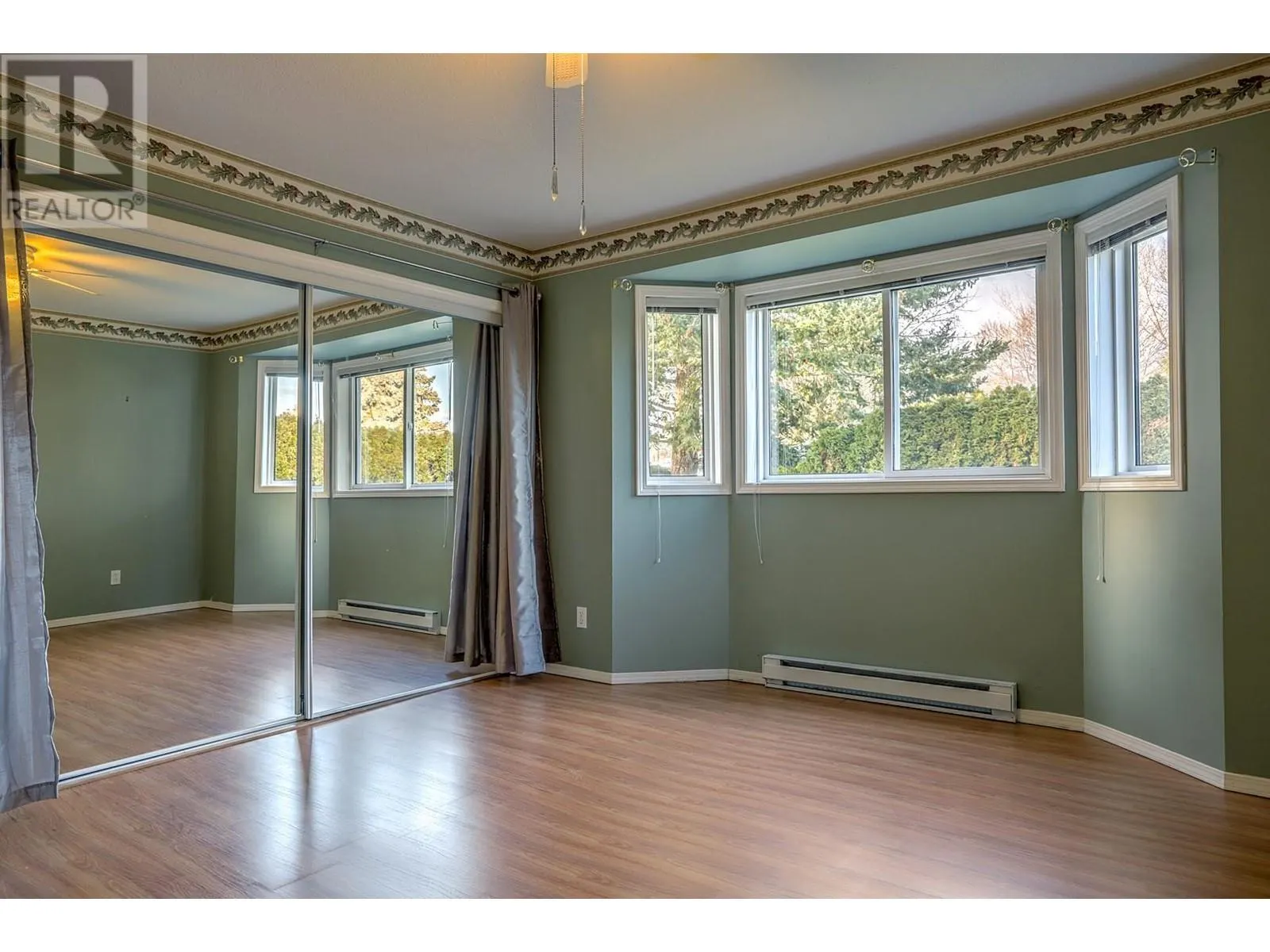 211 Kildonan Avenue Unit# 107
