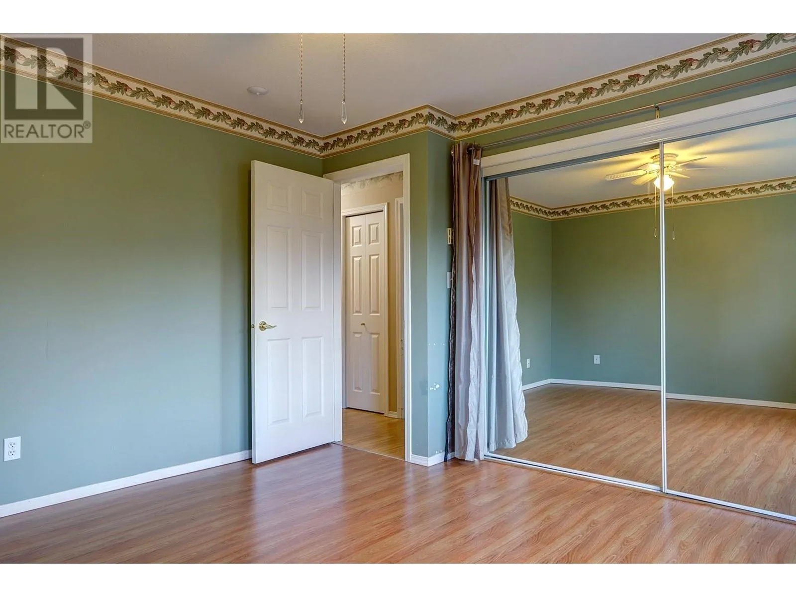 211 Kildonan Avenue Unit# 107