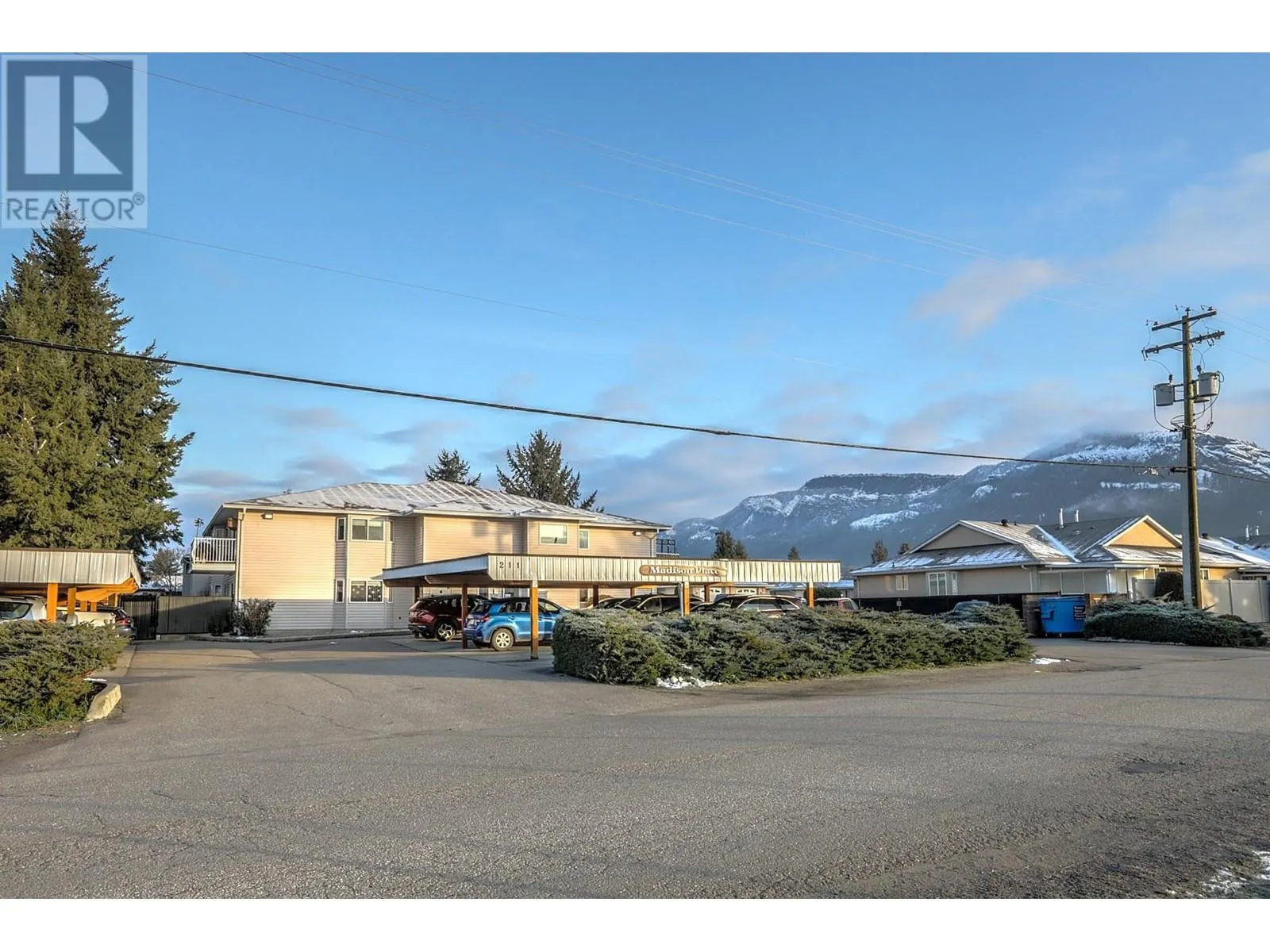 211 Kildonan Avenue Unit# 107