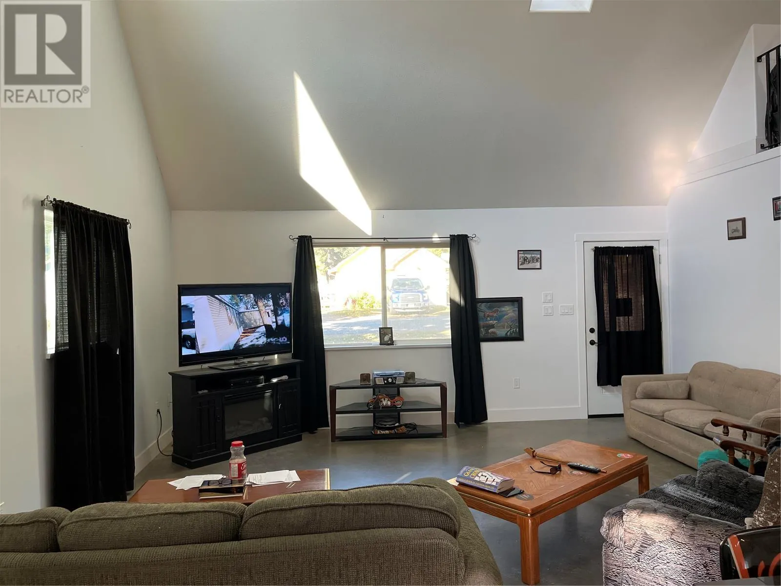 5763 Ponderosa Road