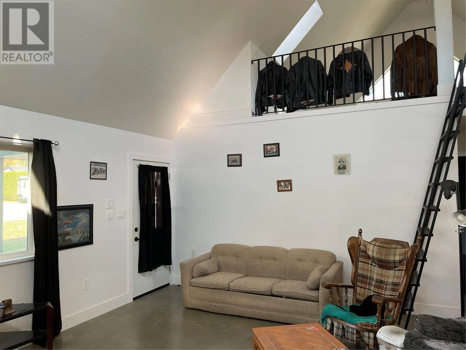 5763 Ponderosa Road