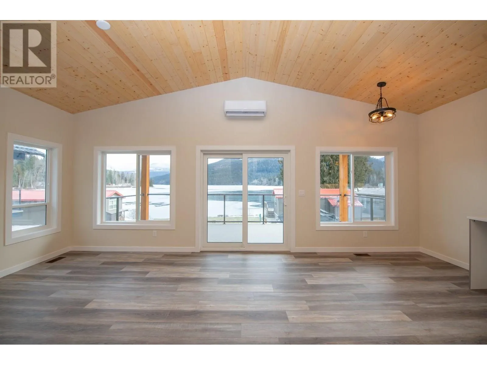 1681 Sugar Lake Road Unit# 7