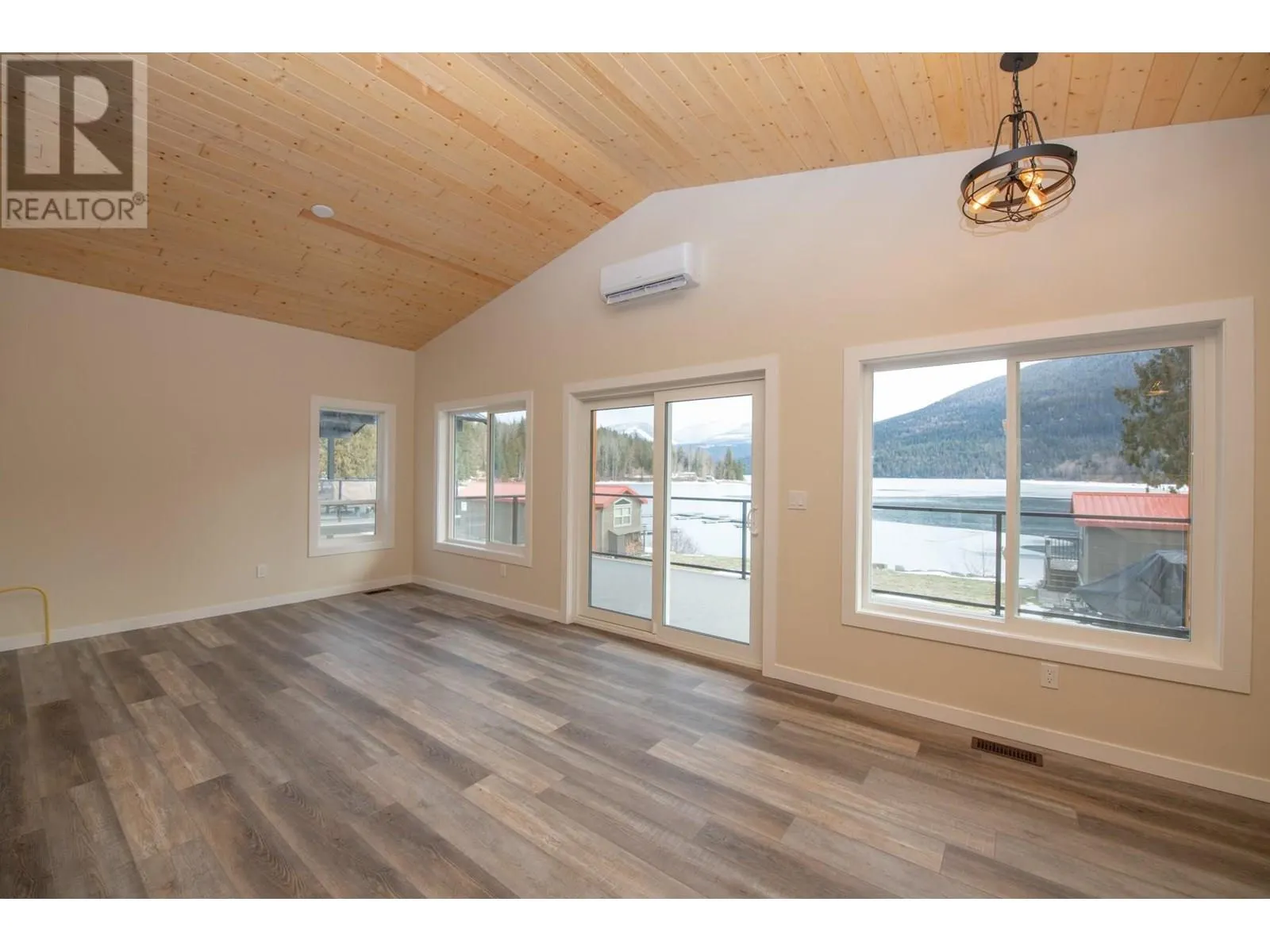 1681 Sugar Lake Road Unit# 7