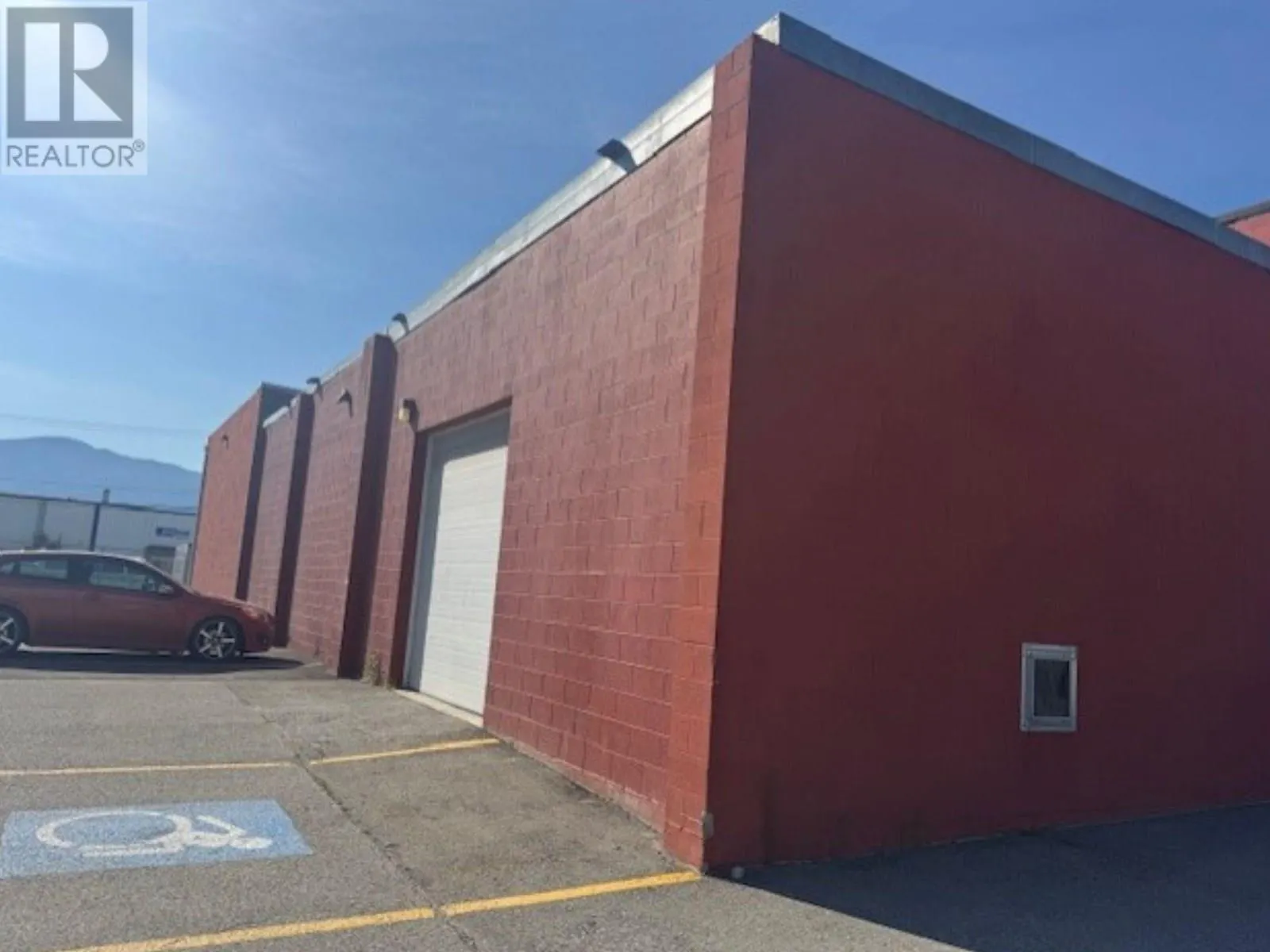 822 Cranbrook Street N Unit# 3