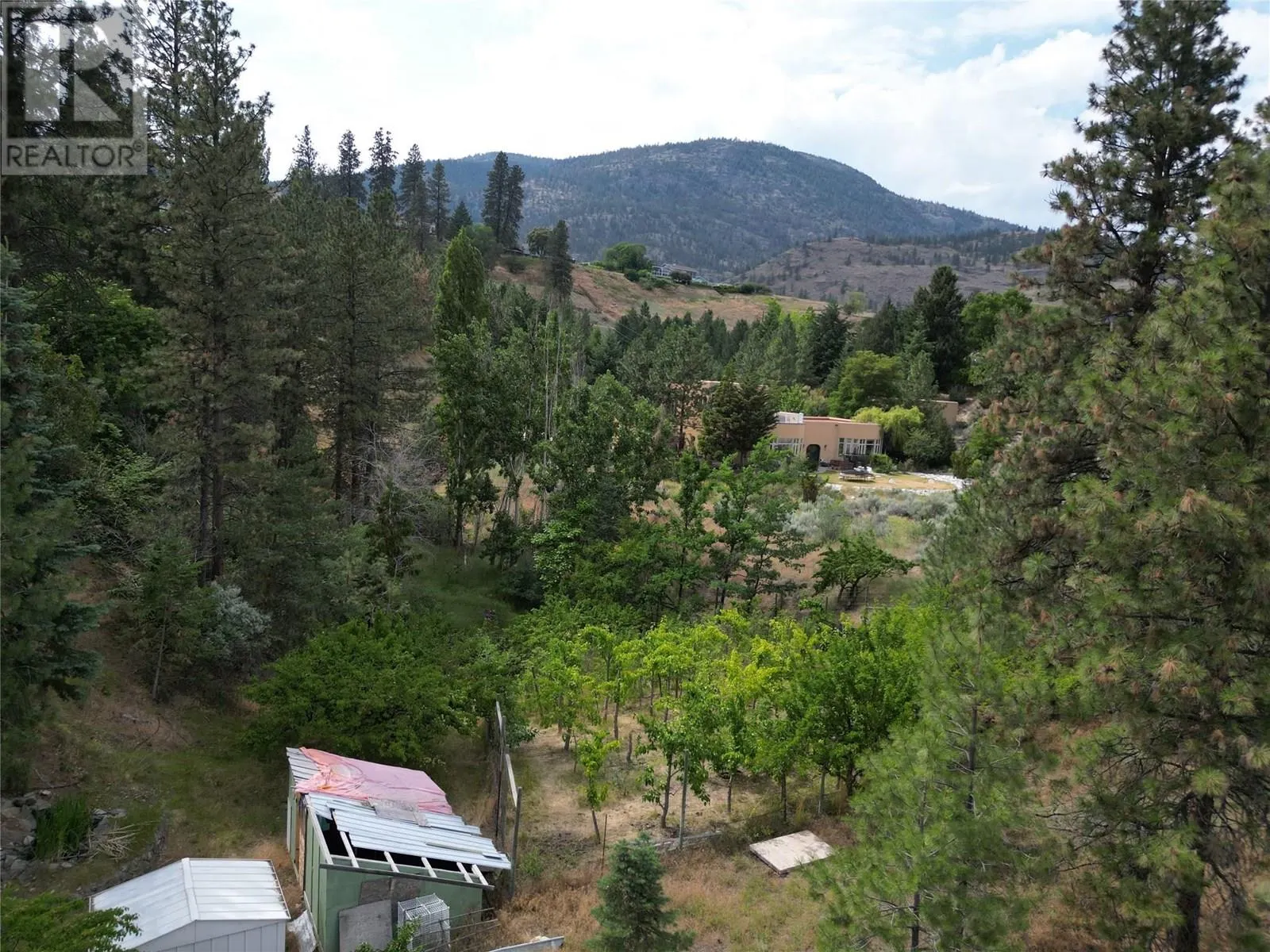 780 Pineview Drive