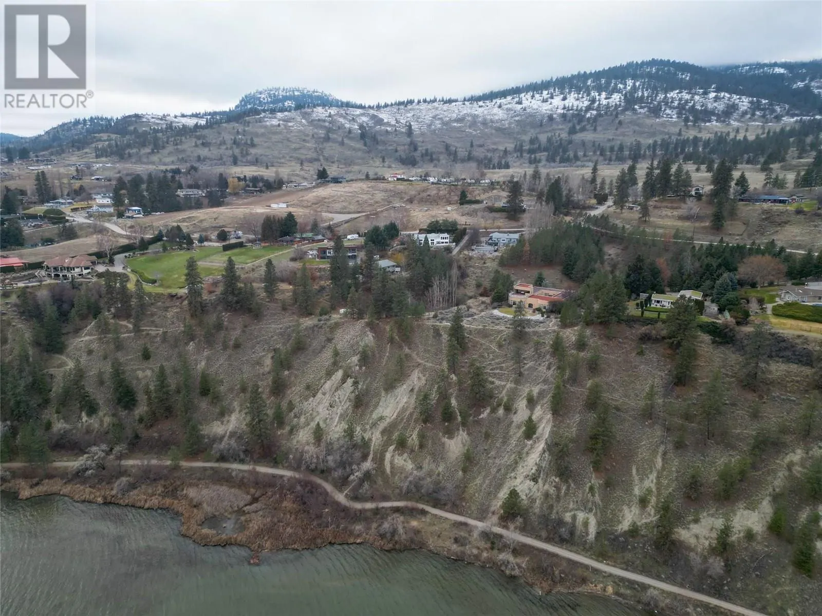780 Pineview Drive