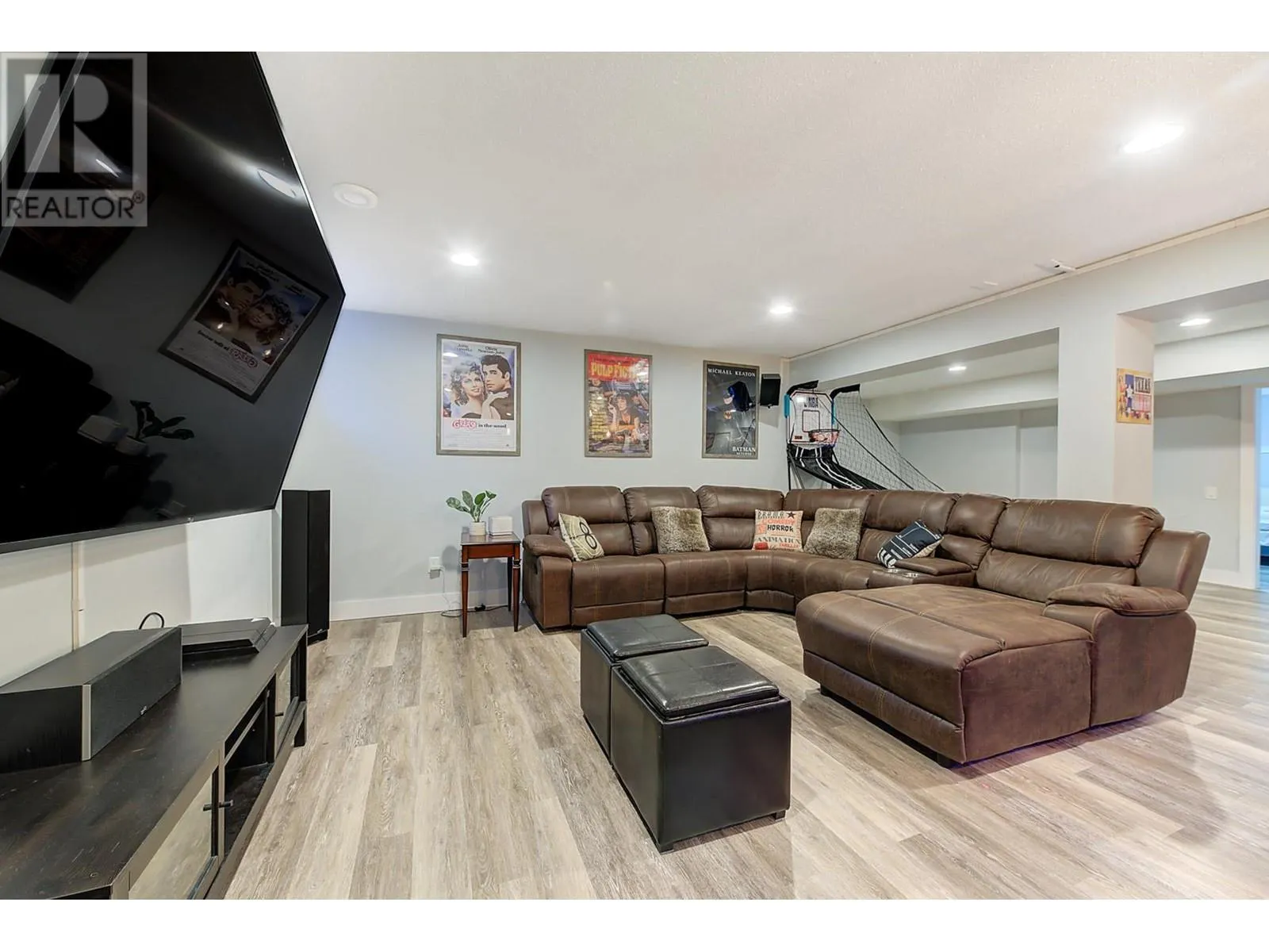 4897 Warbler Court