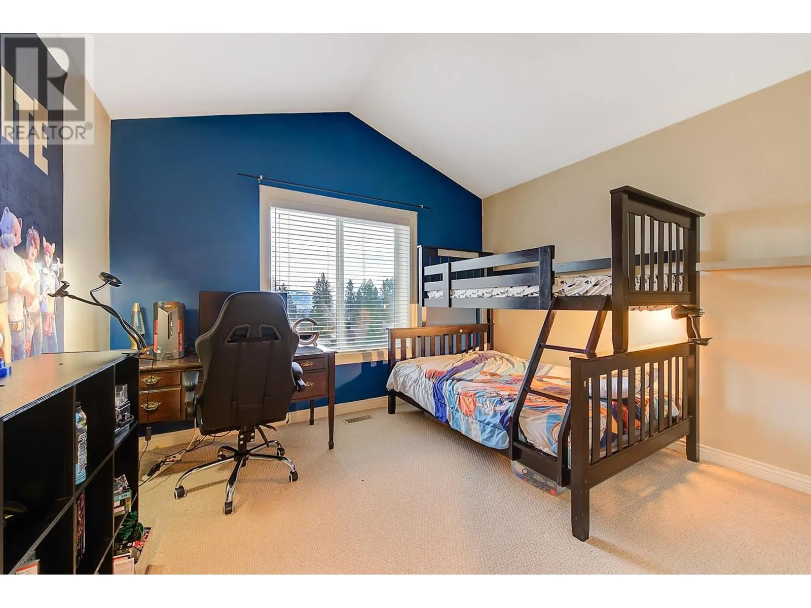 4897 Warbler Court