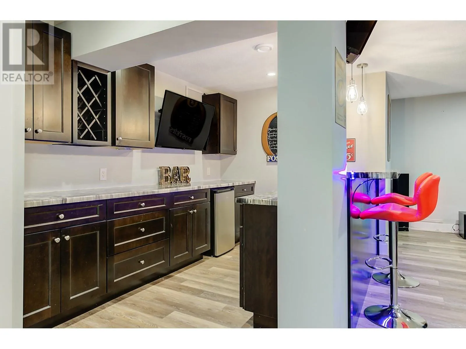 4897 Warbler Court