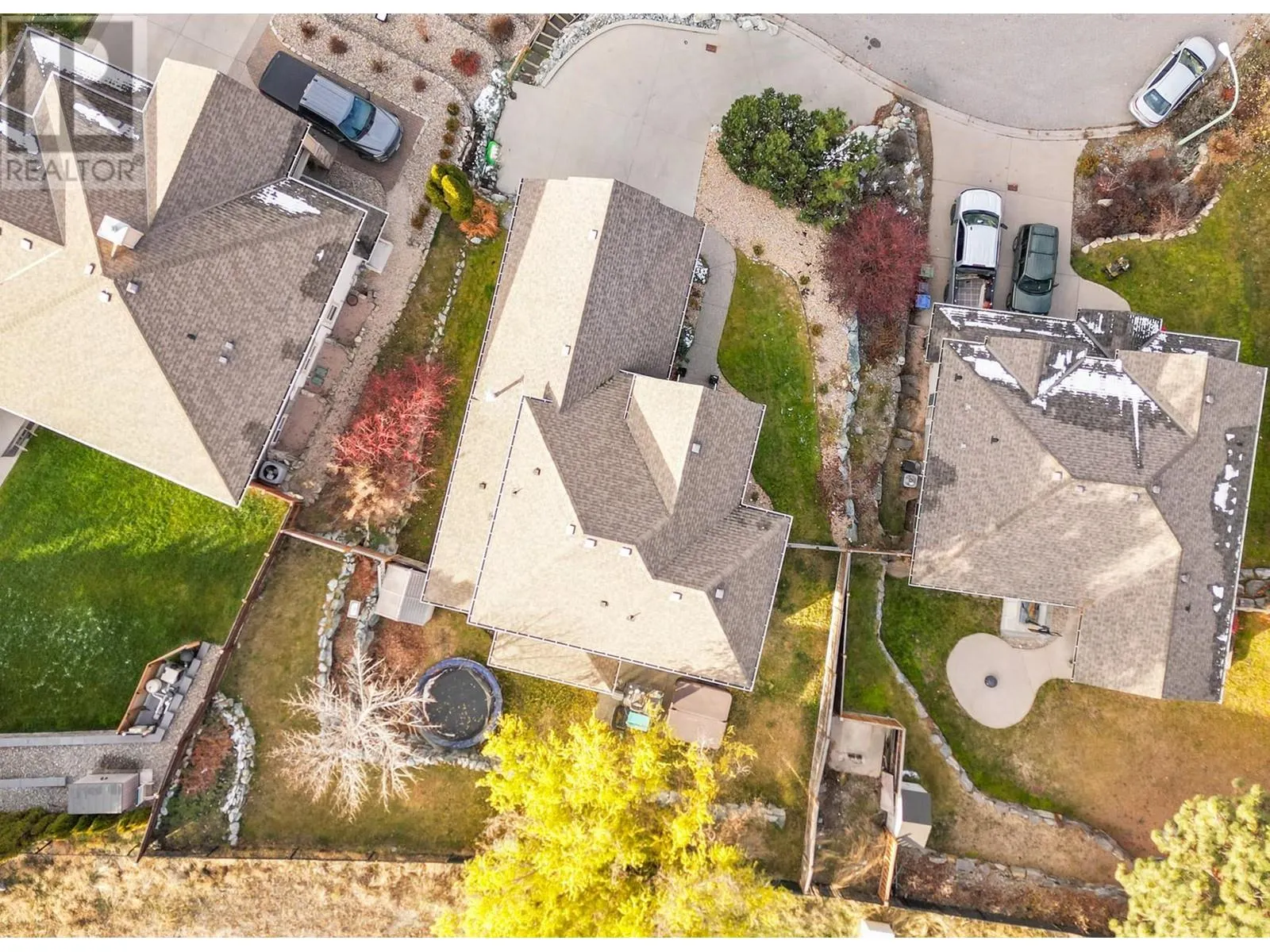 4897 Warbler Court