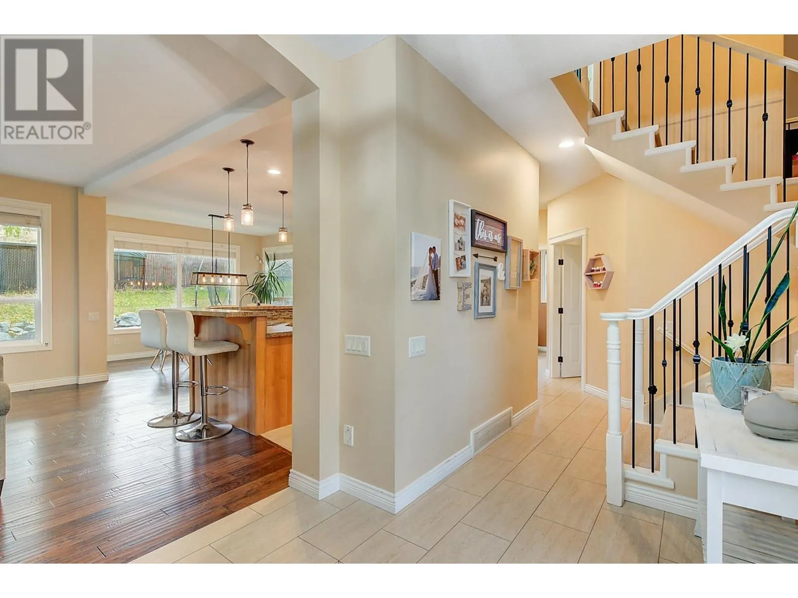 4897 Warbler Court