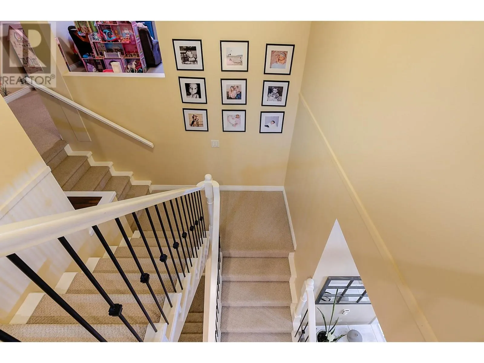 4897 Warbler Court