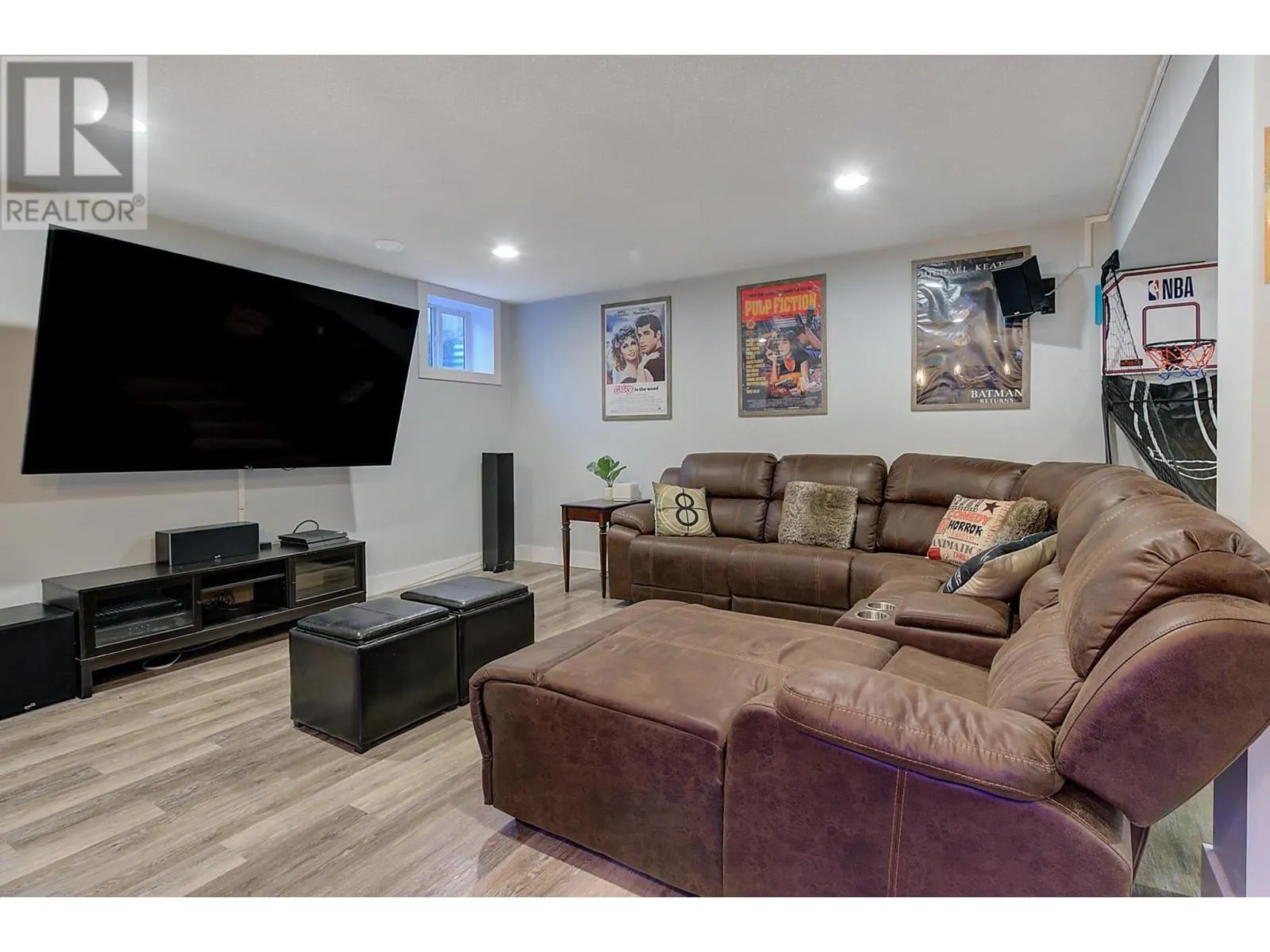 4897 Warbler Court