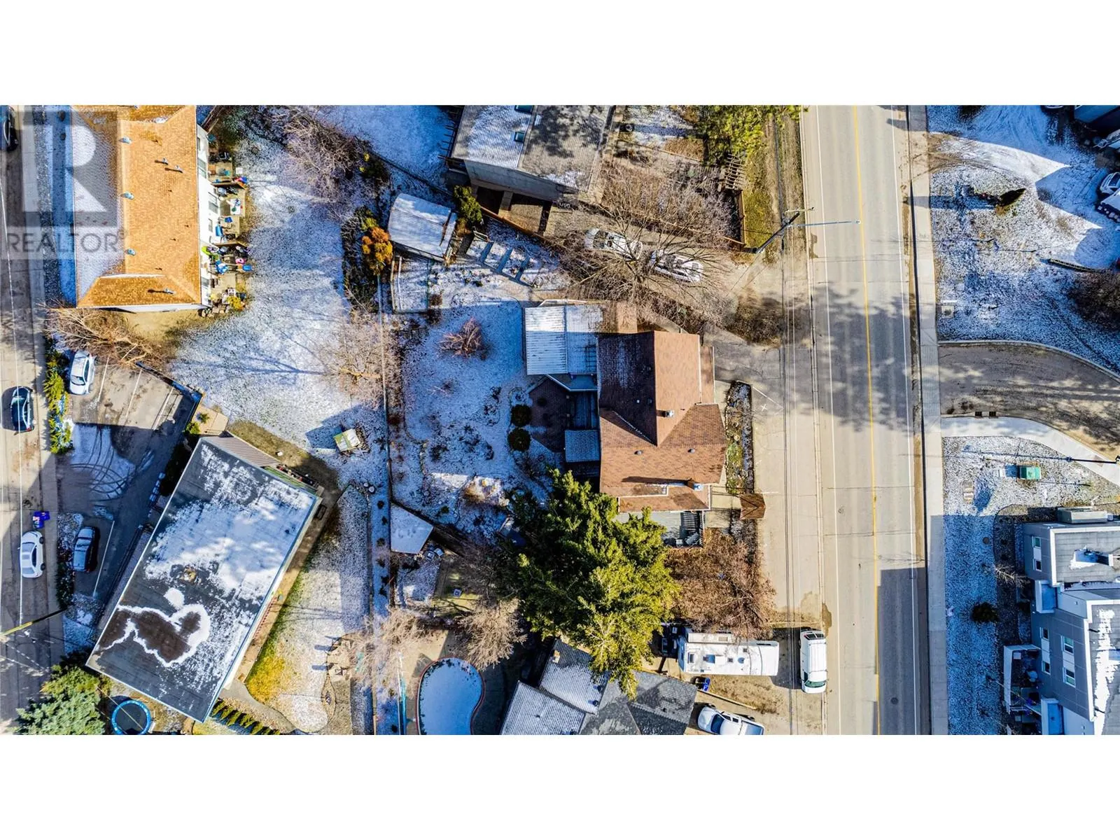 4008 Pleasant Valley Road