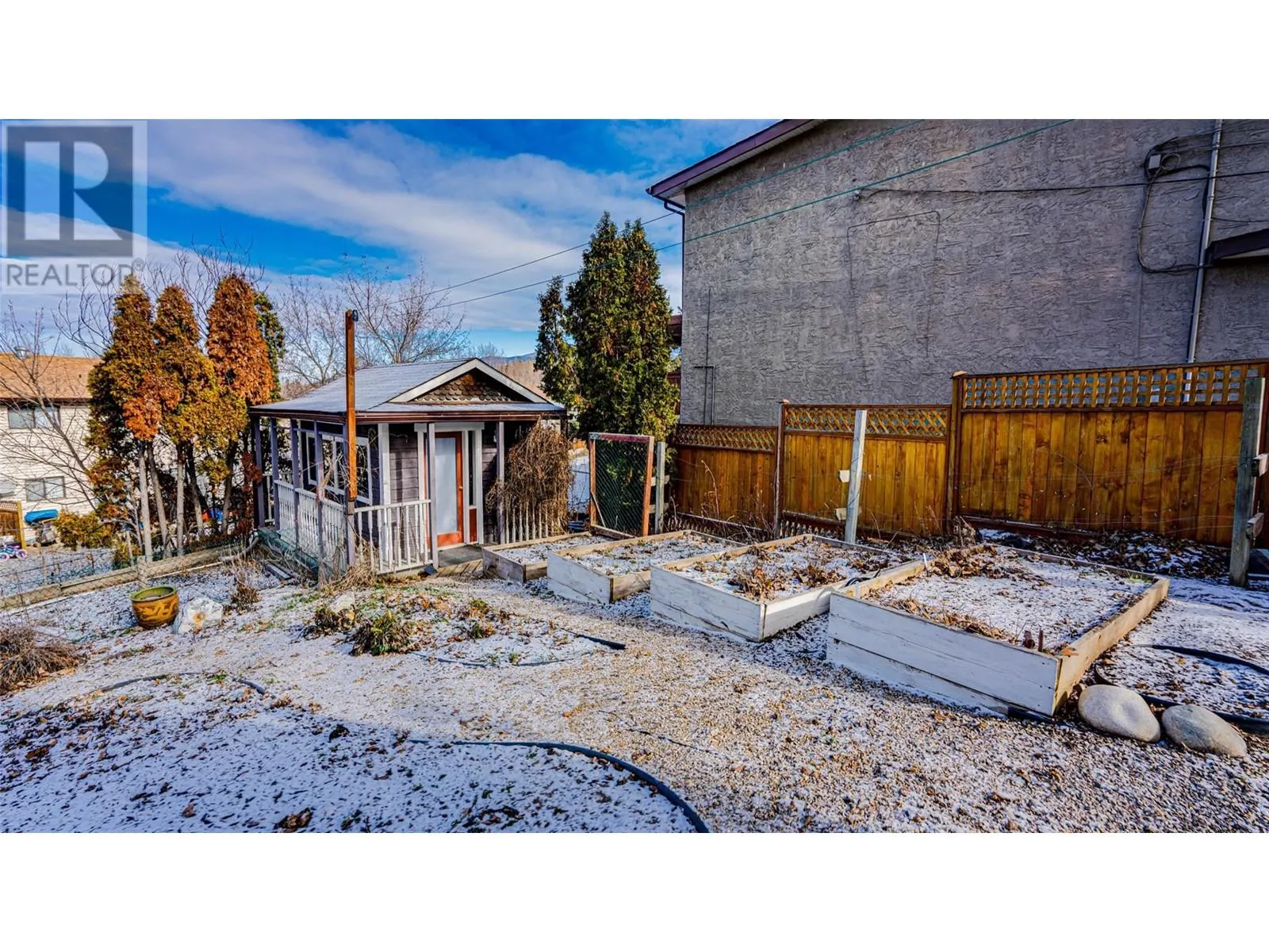 4008 Pleasant Valley Road