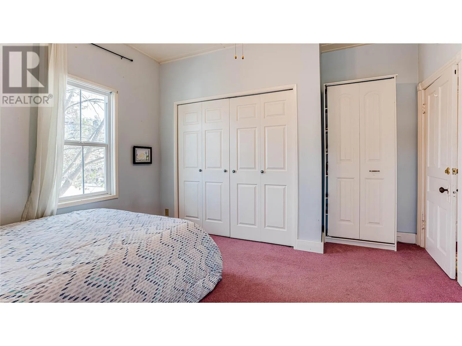 4008 Pleasant Valley Road
