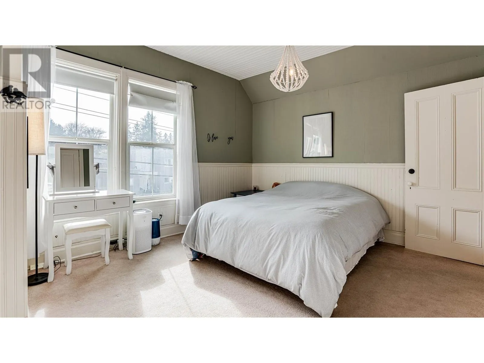 4008 Pleasant Valley Road