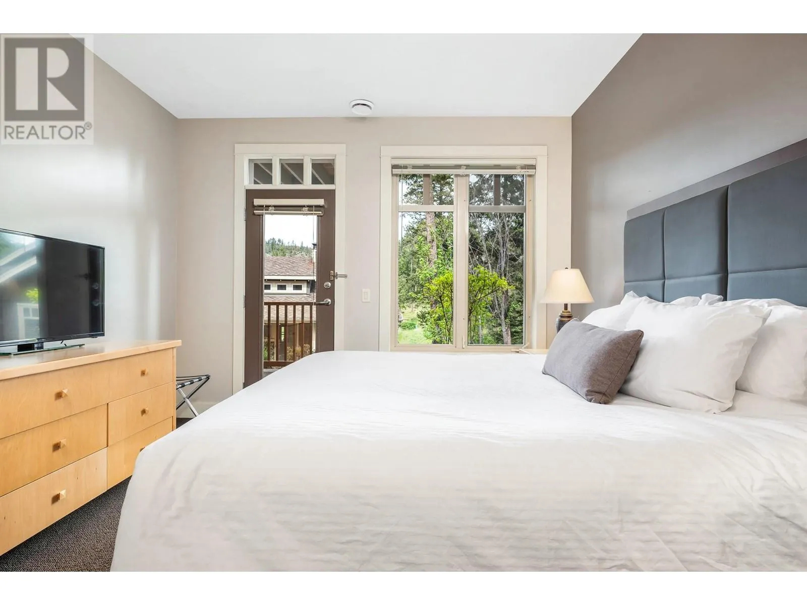 251 Predator Ridge Drive Unit# 12