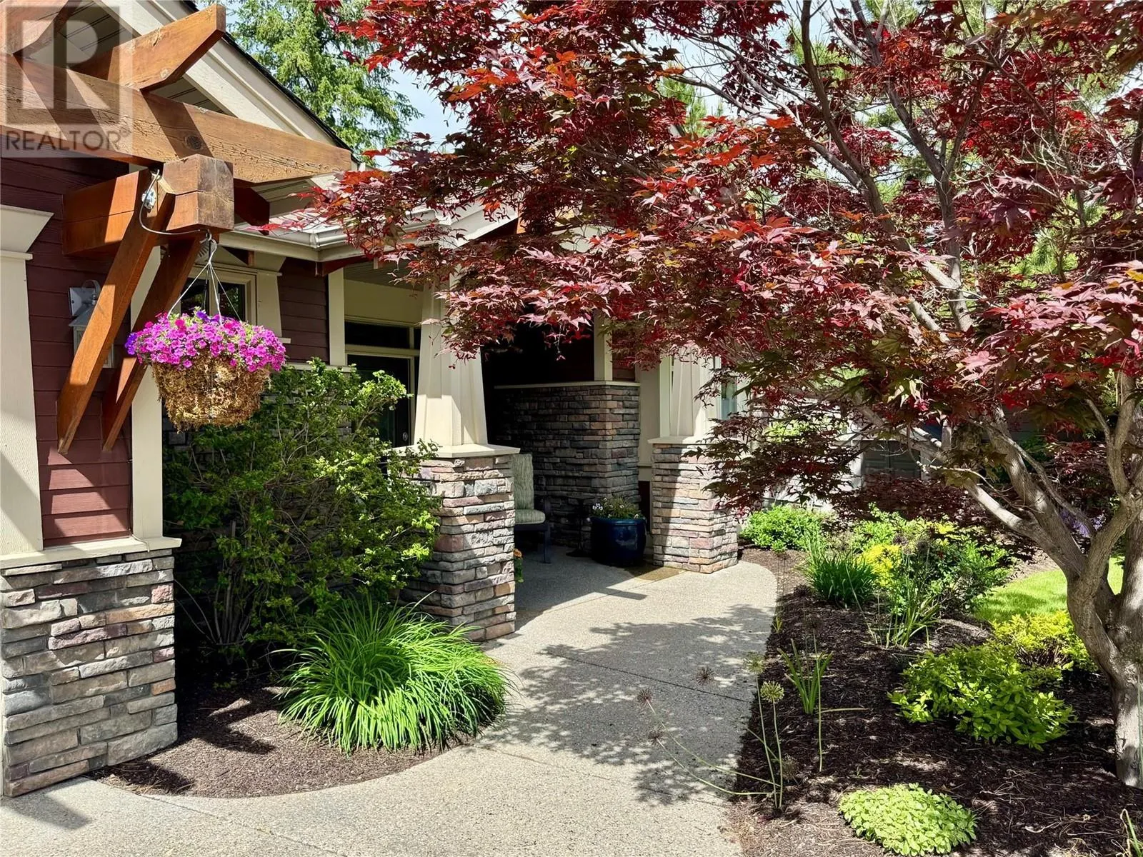 108 Mashie Crescent