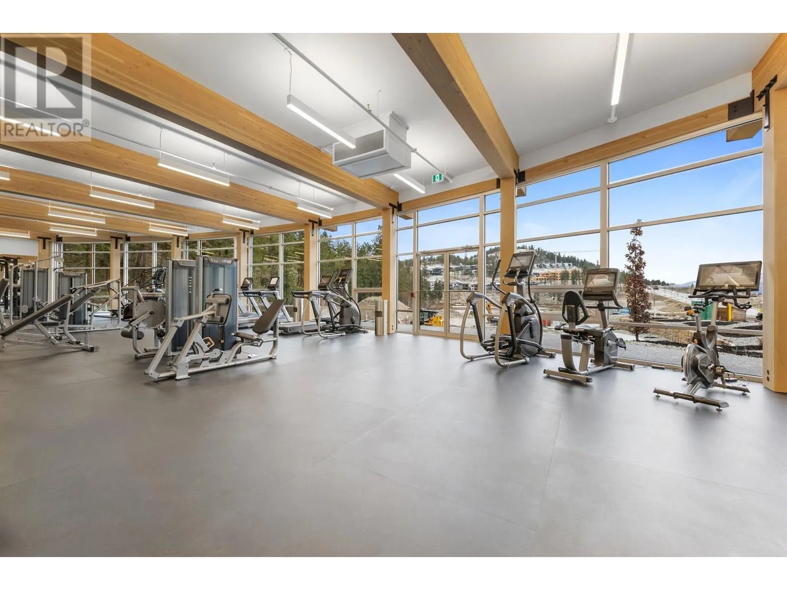 3434 Mckinley Beach Drive Unit# 108