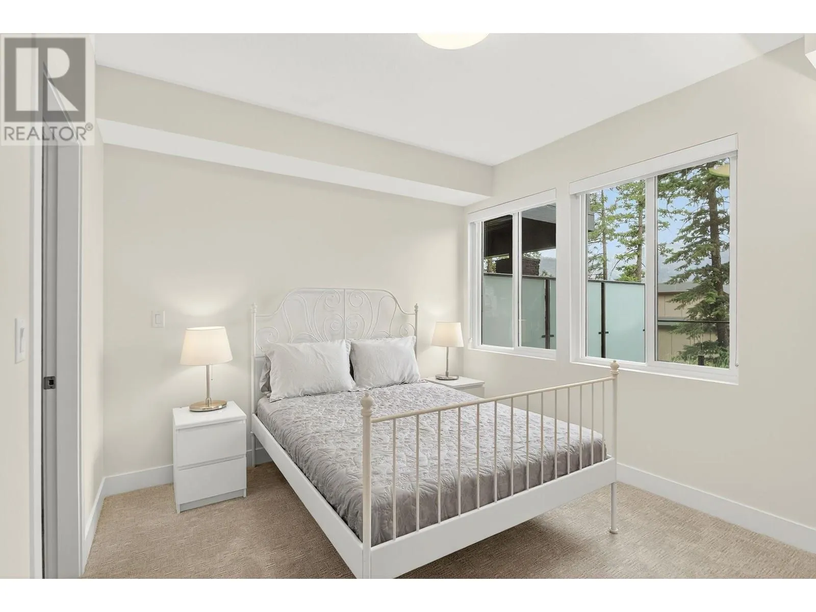 3434 Mckinley Beach Drive Unit# 108