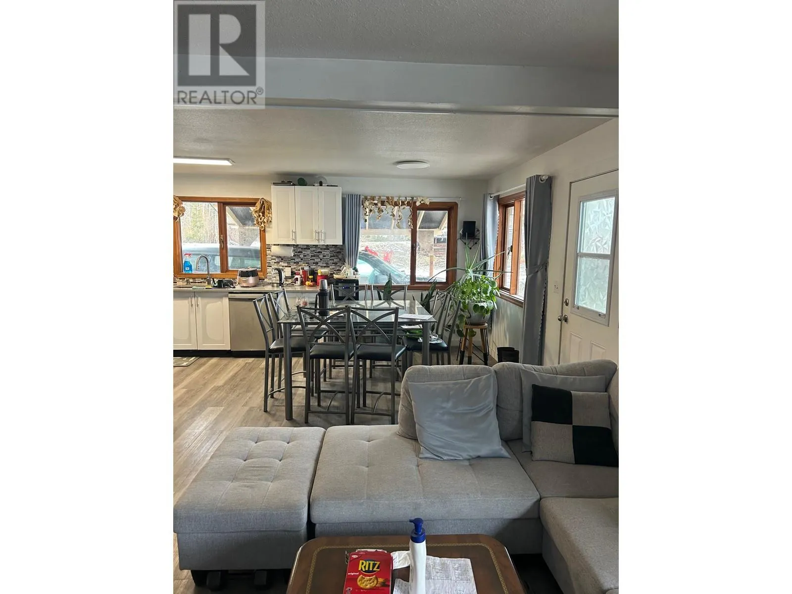 3854 Trinity Valley Road