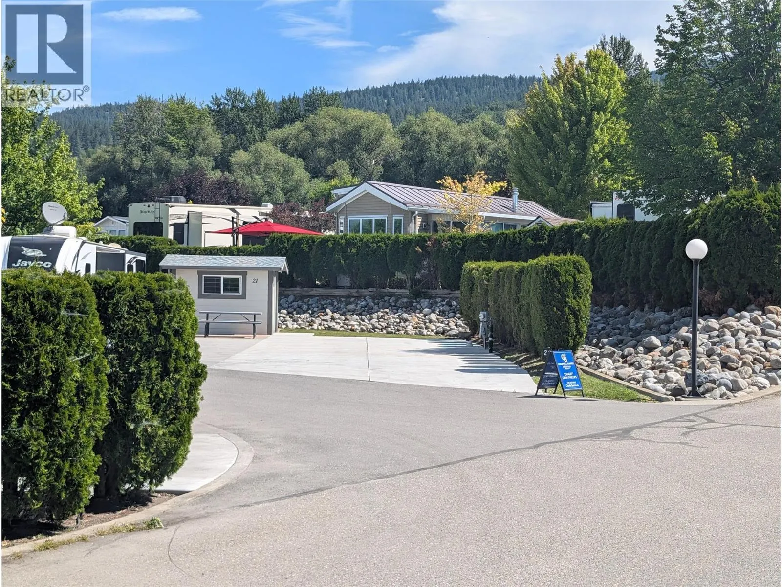 8000 Highland Road Unit# 21