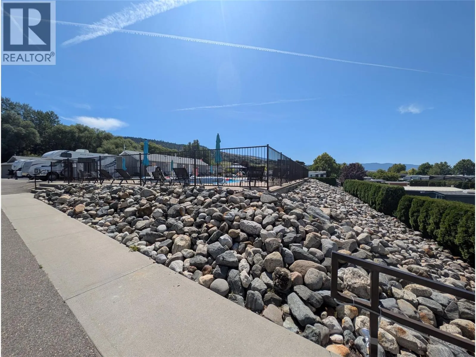 8000 Highland Road Unit# 21
