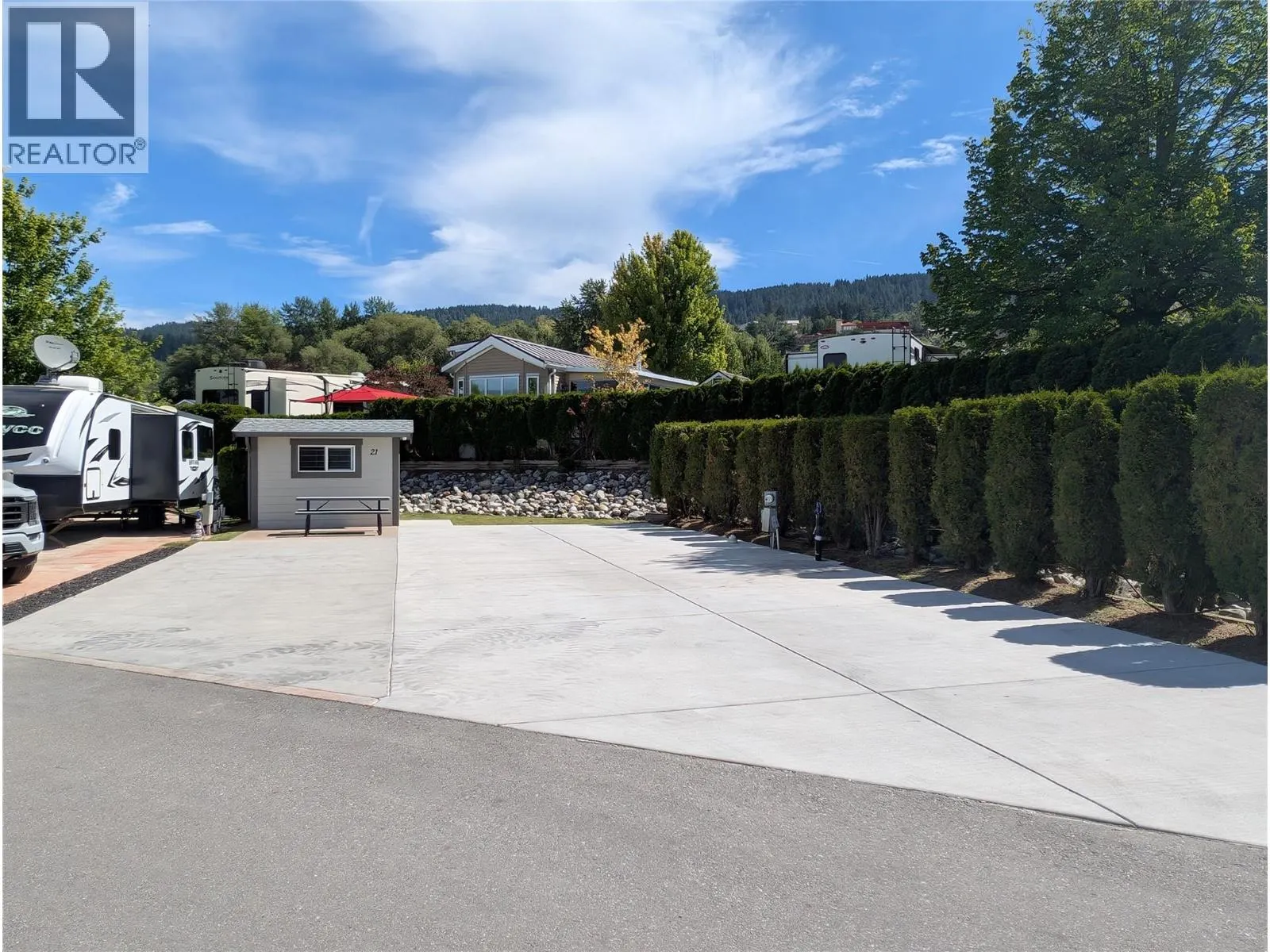 8000 Highland Road Unit# 21