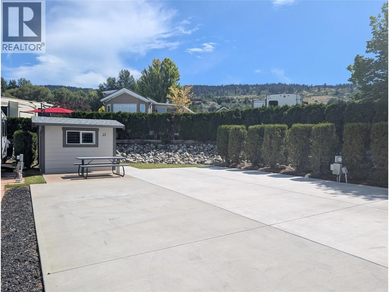 8000 Highland Road Unit# 21
