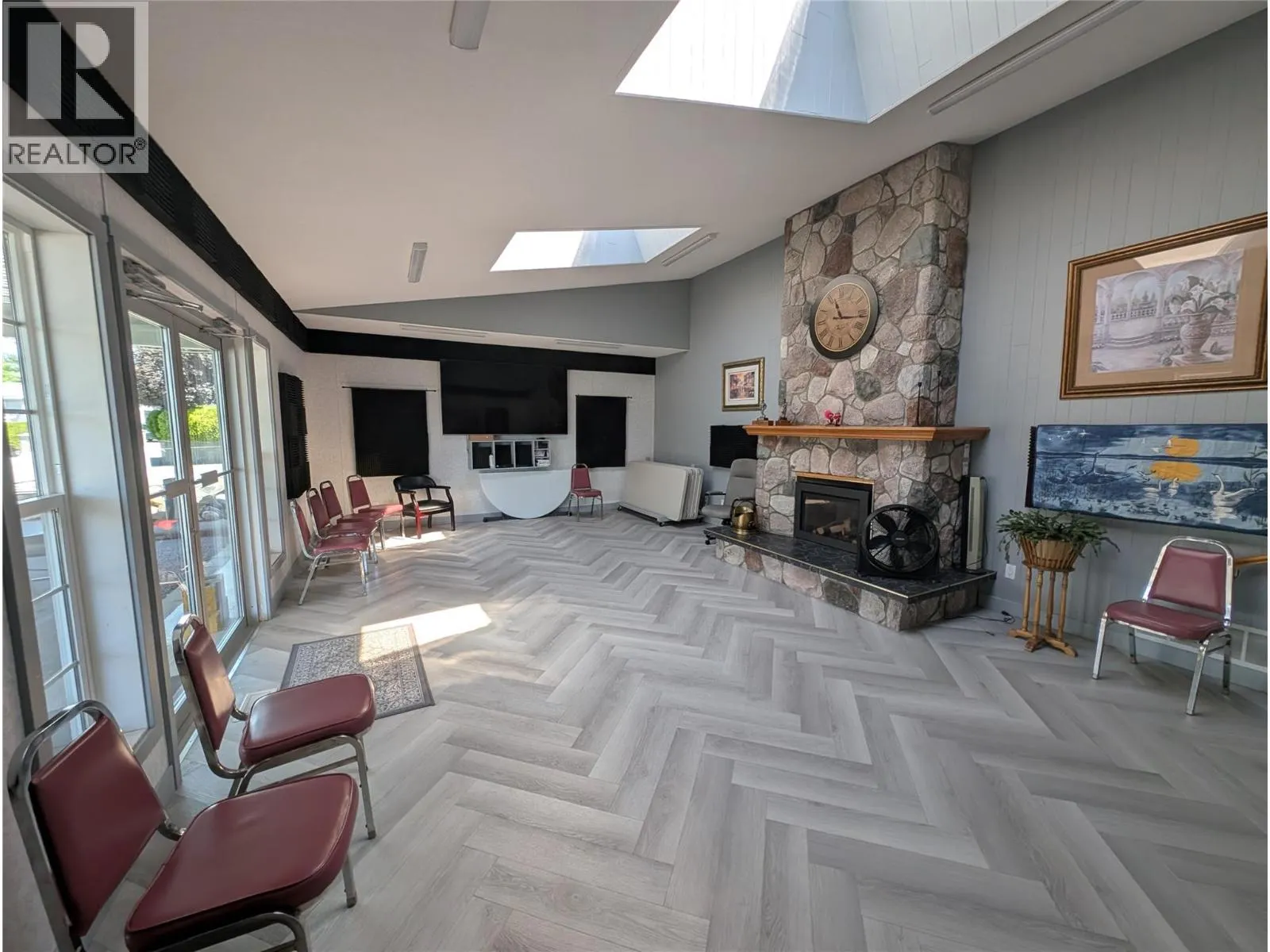 8000 Highland Road Unit# 21