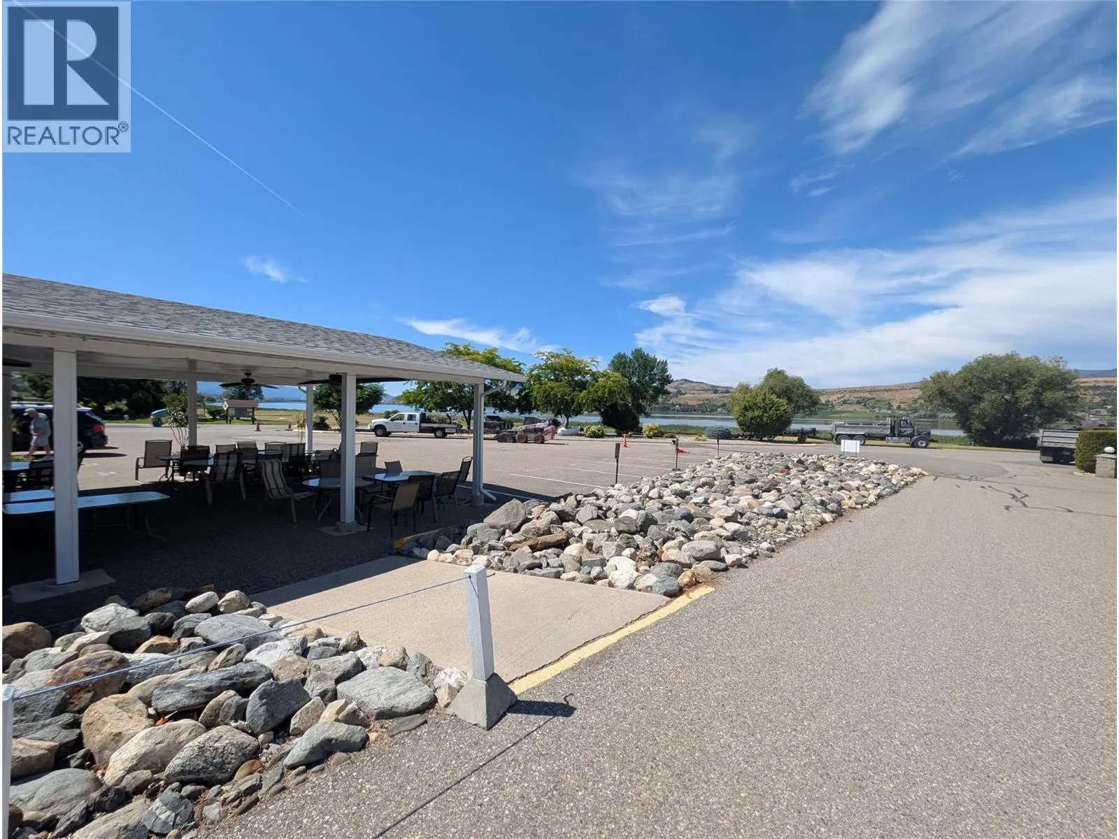 8000 Highland Road Unit# 21